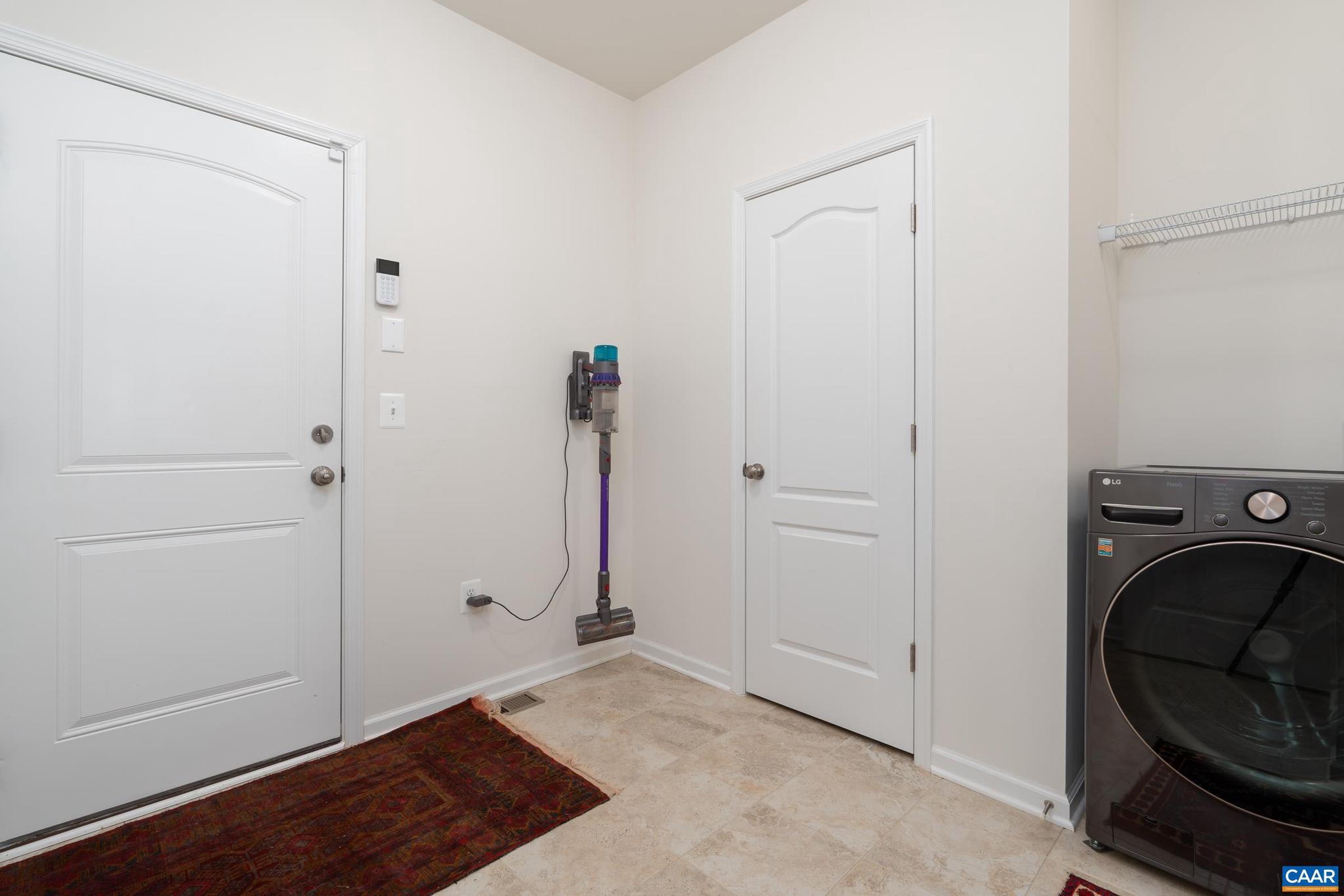 SPRING CREEK - Residential