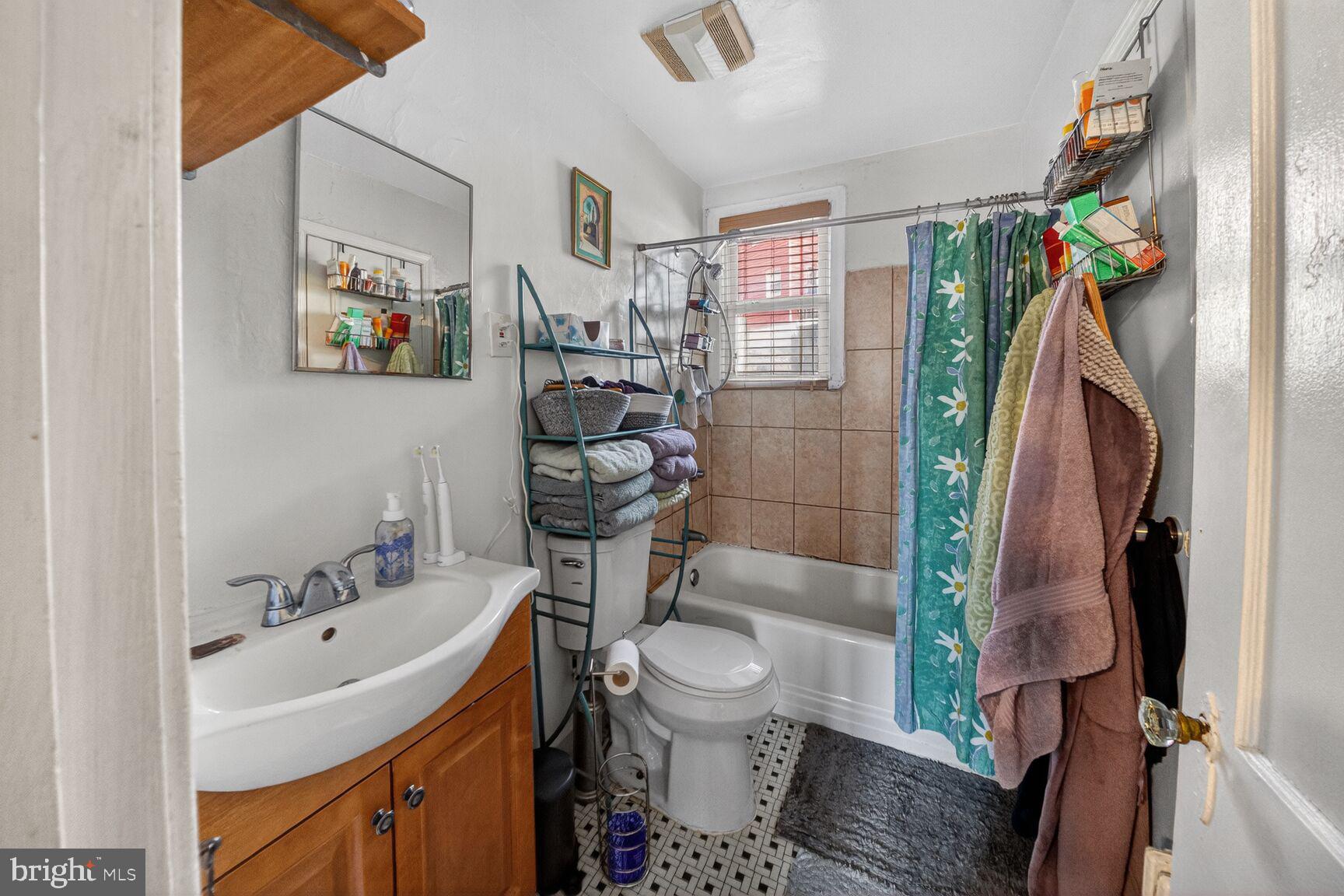 TAKOMA PARK - Residential Lease