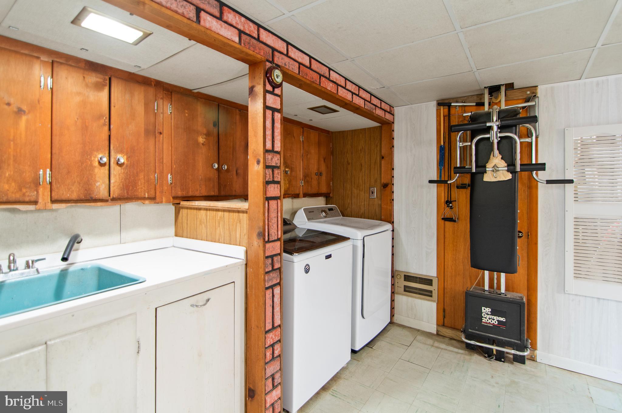 BEVERLY HILLS - Residential