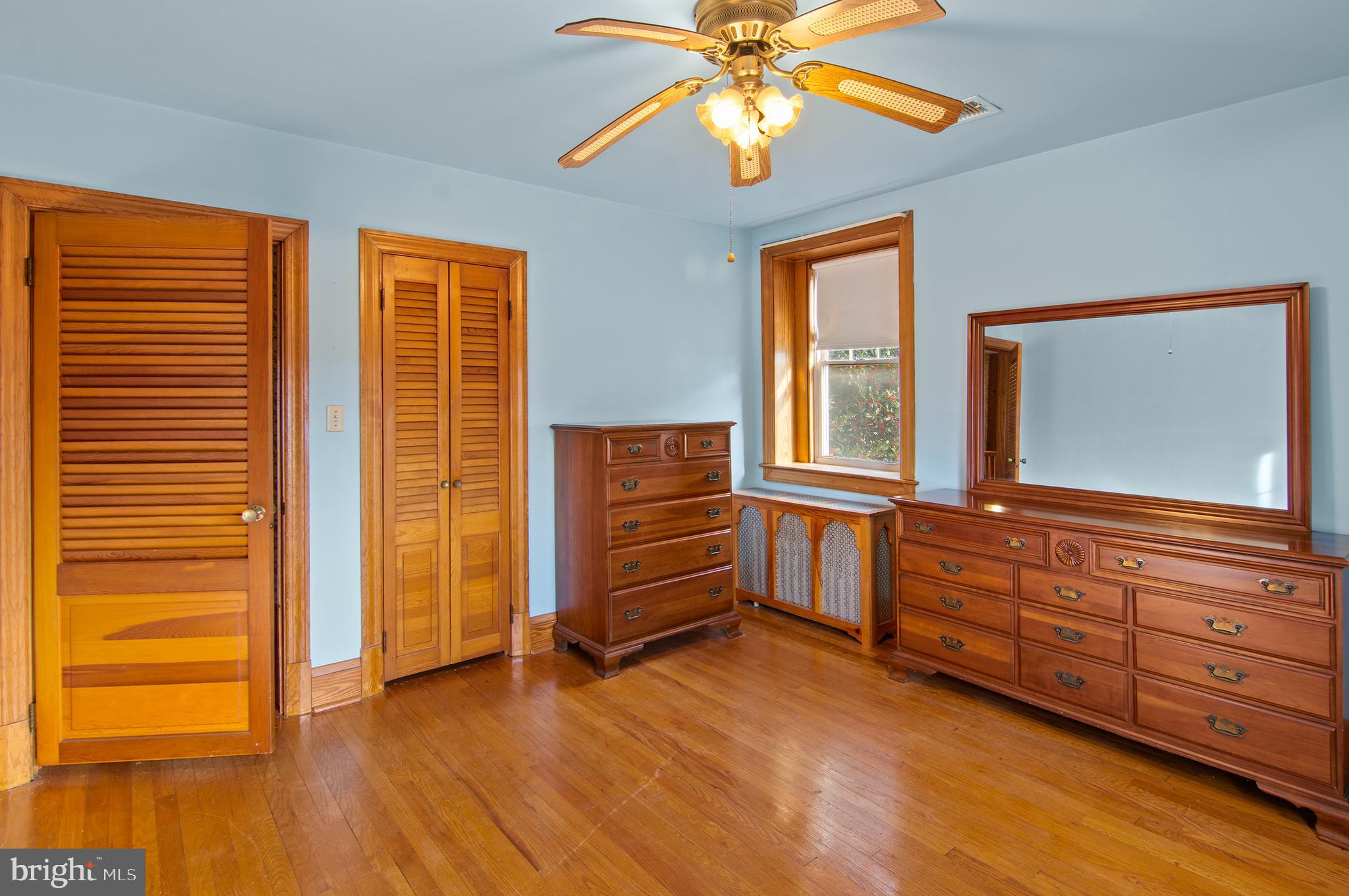 BEVERLY HILLS - Residential