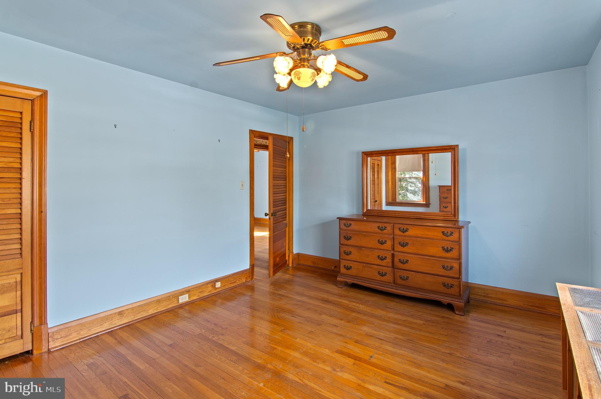 BEVERLY HILLS - Residential