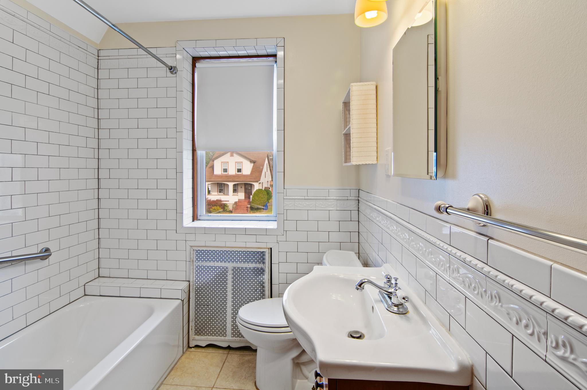 BEVERLY HILLS - Residential