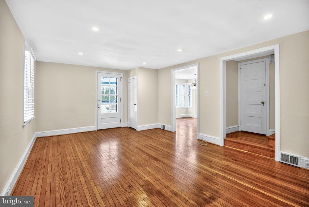 Photo of 1183 Jericho Road, ABINGTON, PA 19001 (MLS # PAMC2167810)