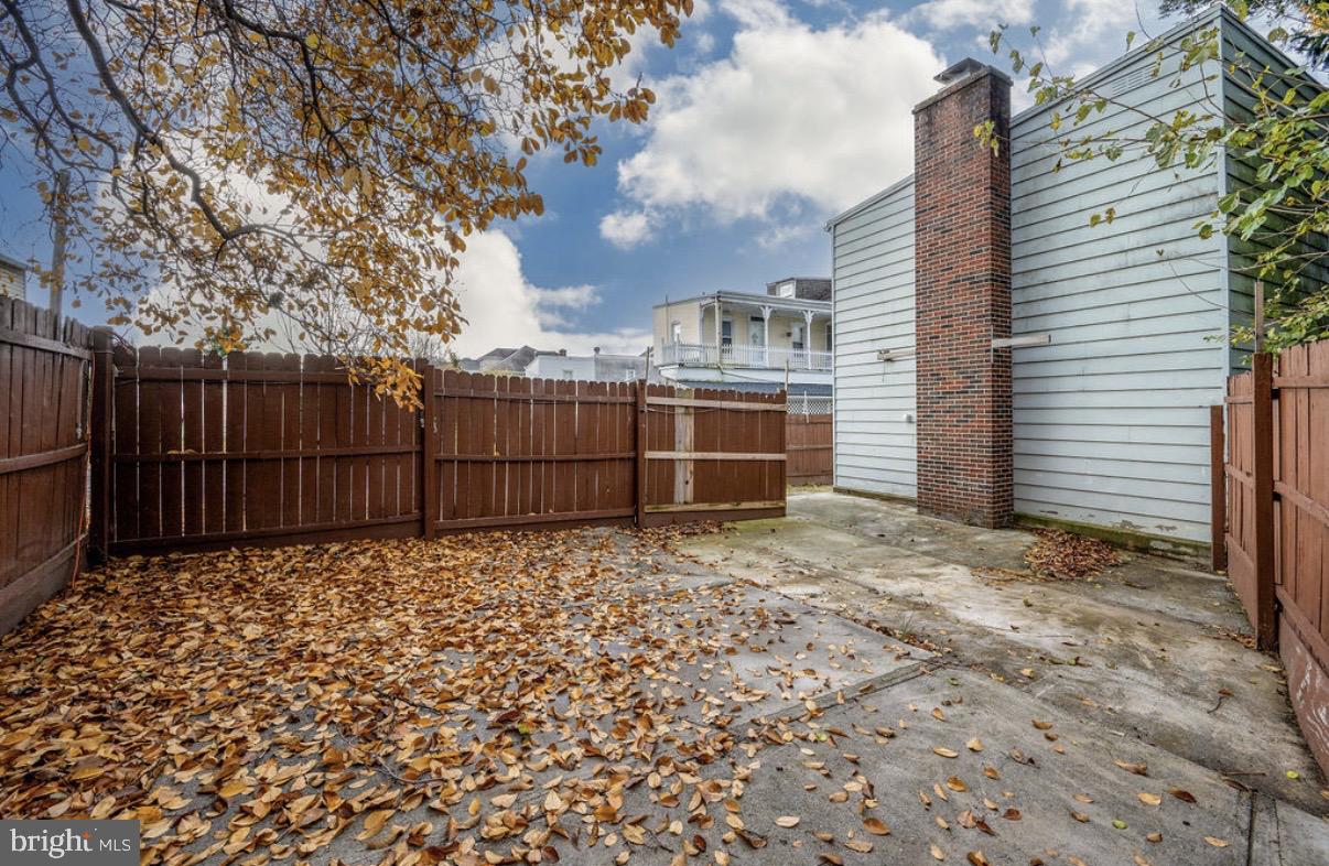 SOUTH TEMPLE HEIGH - Residential