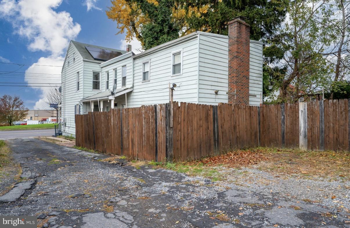 SOUTH TEMPLE HEIGH - Residential