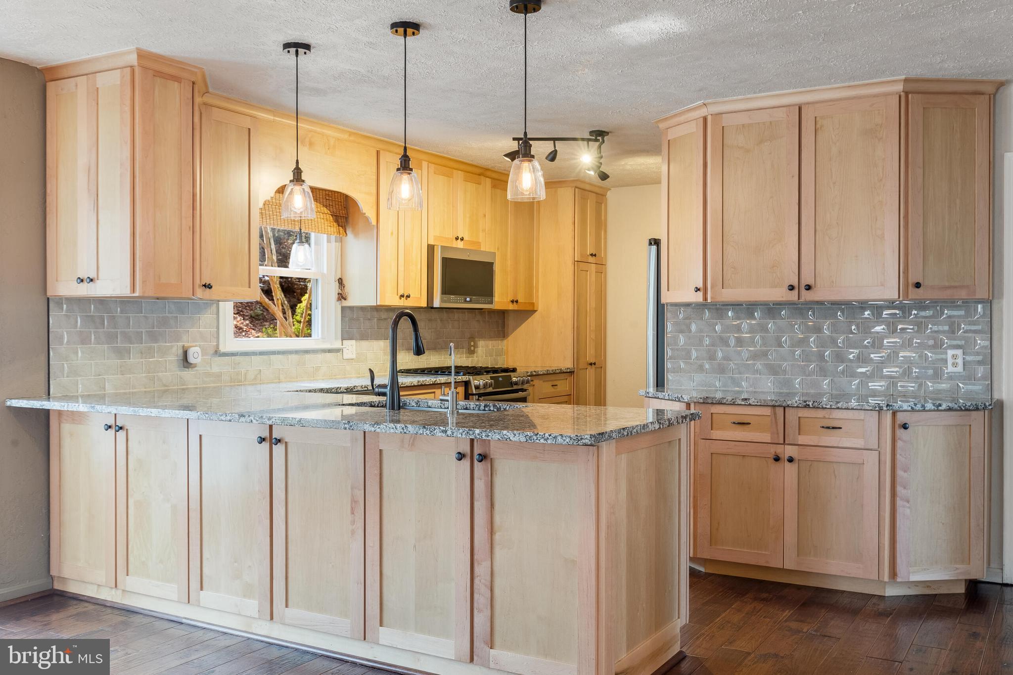 CHERYL HEIGHTS - Residential