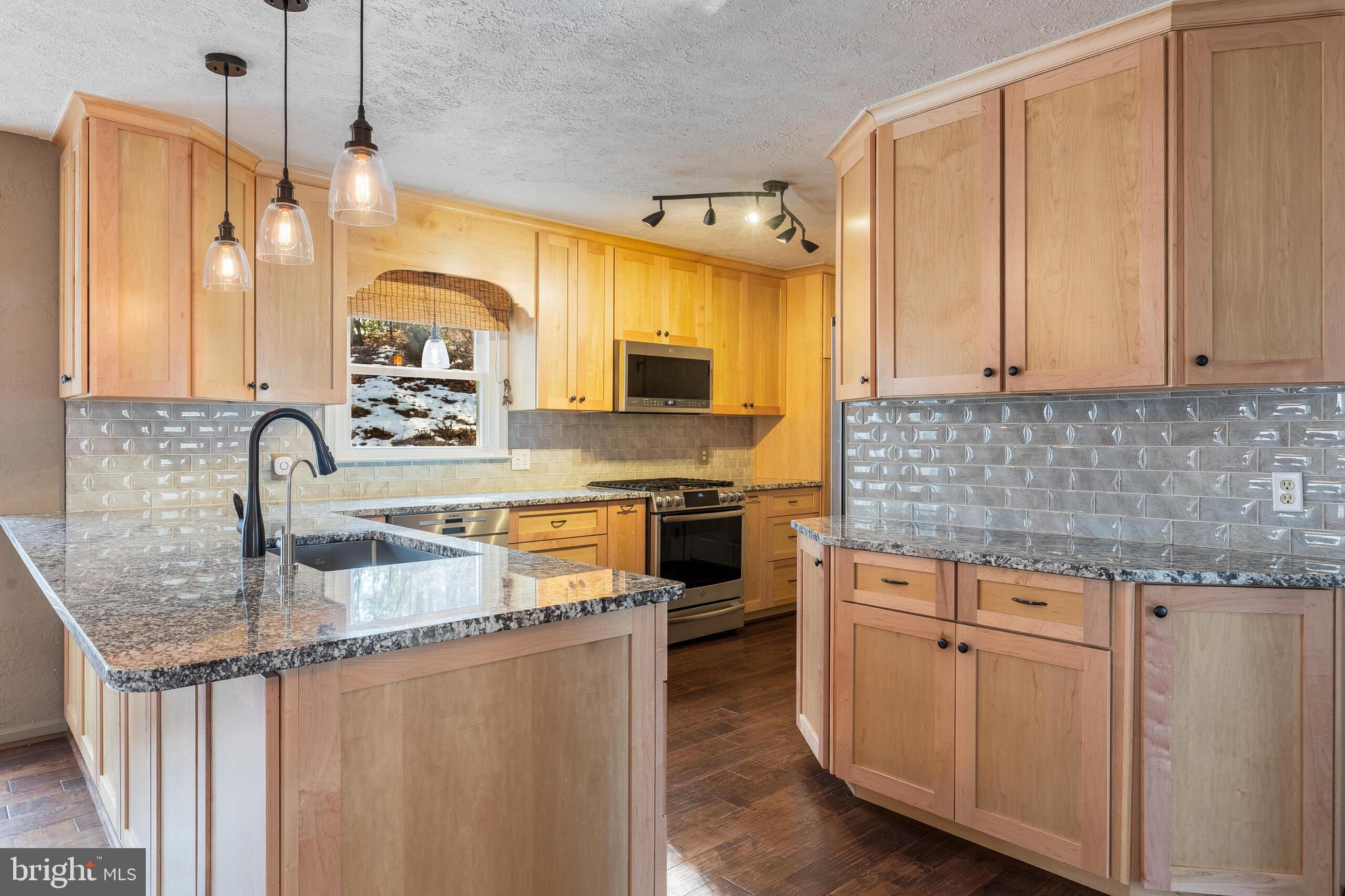 CHERYL HEIGHTS - Residential