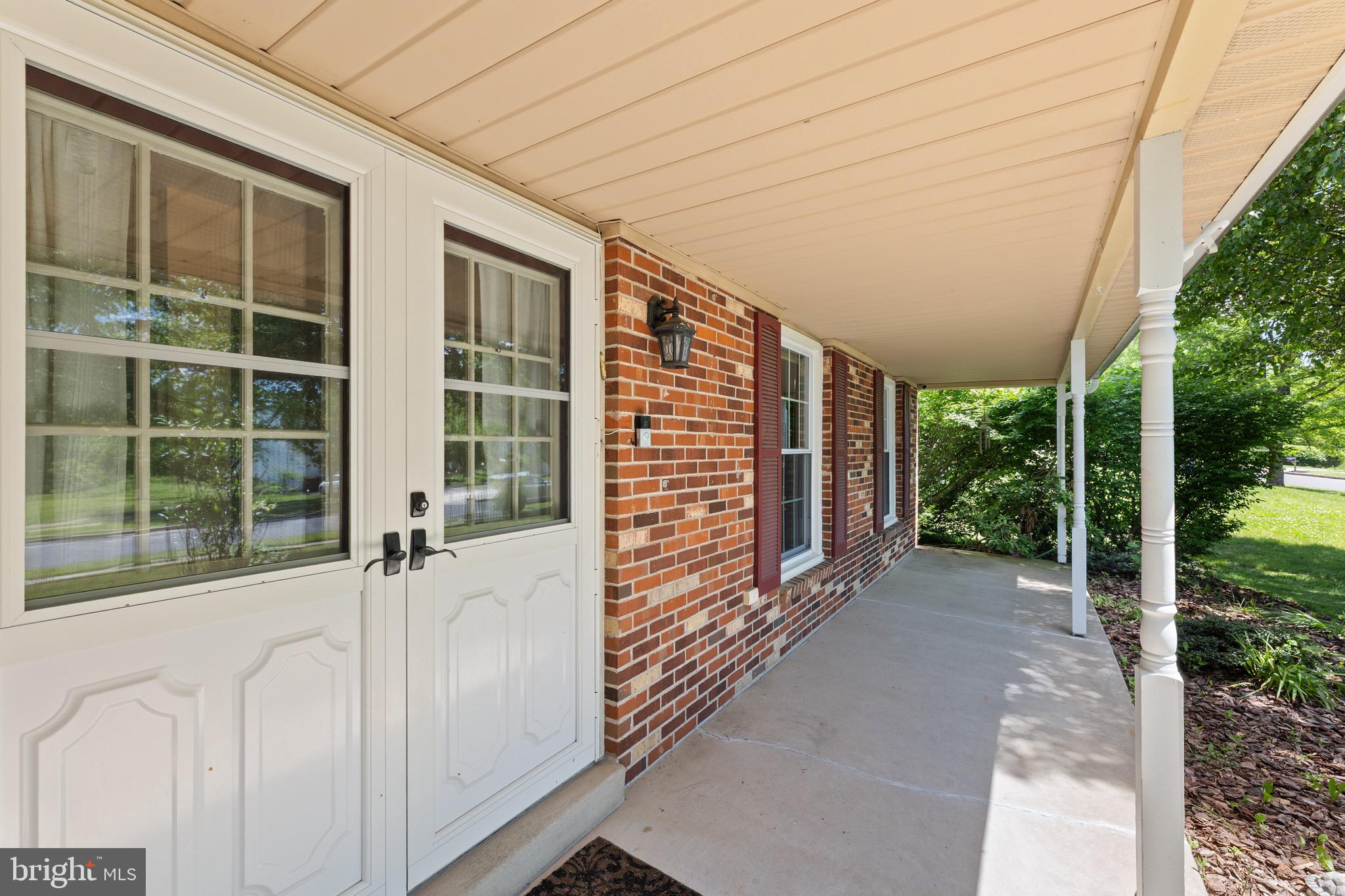 126 PENNSWOOD DRIVE