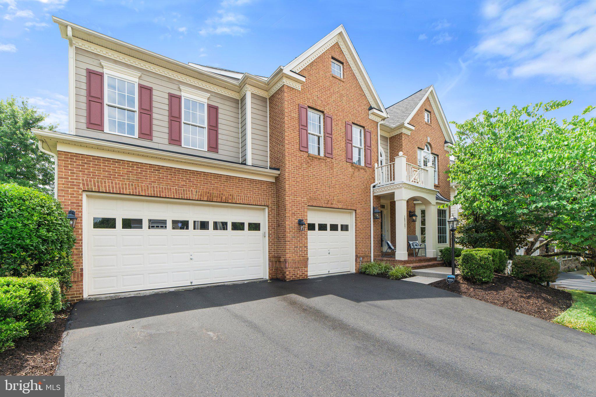 LANSDOWNE ON THE POTOMAC - Residential