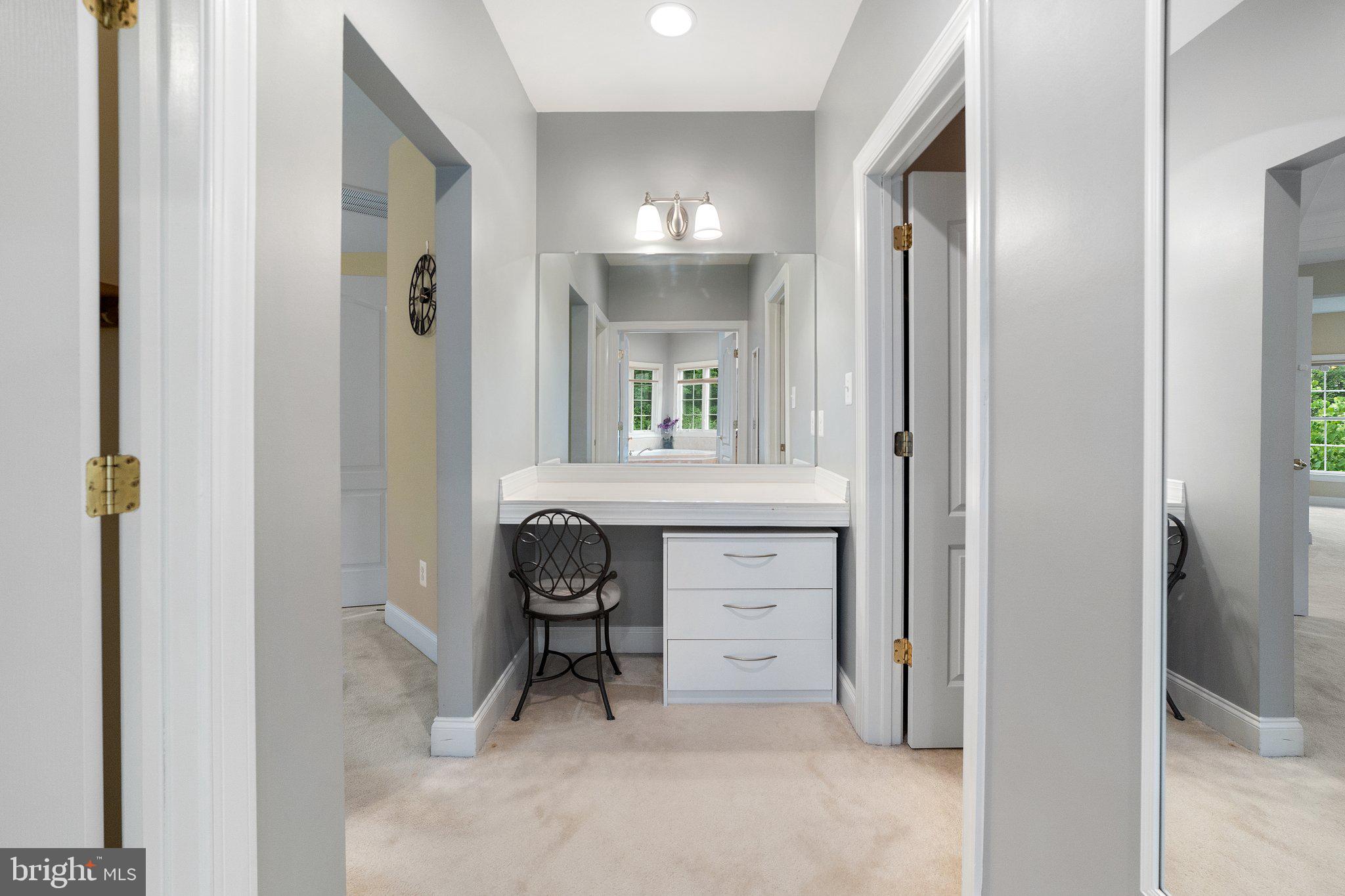 LANSDOWNE ON THE POTOMAC - Residential