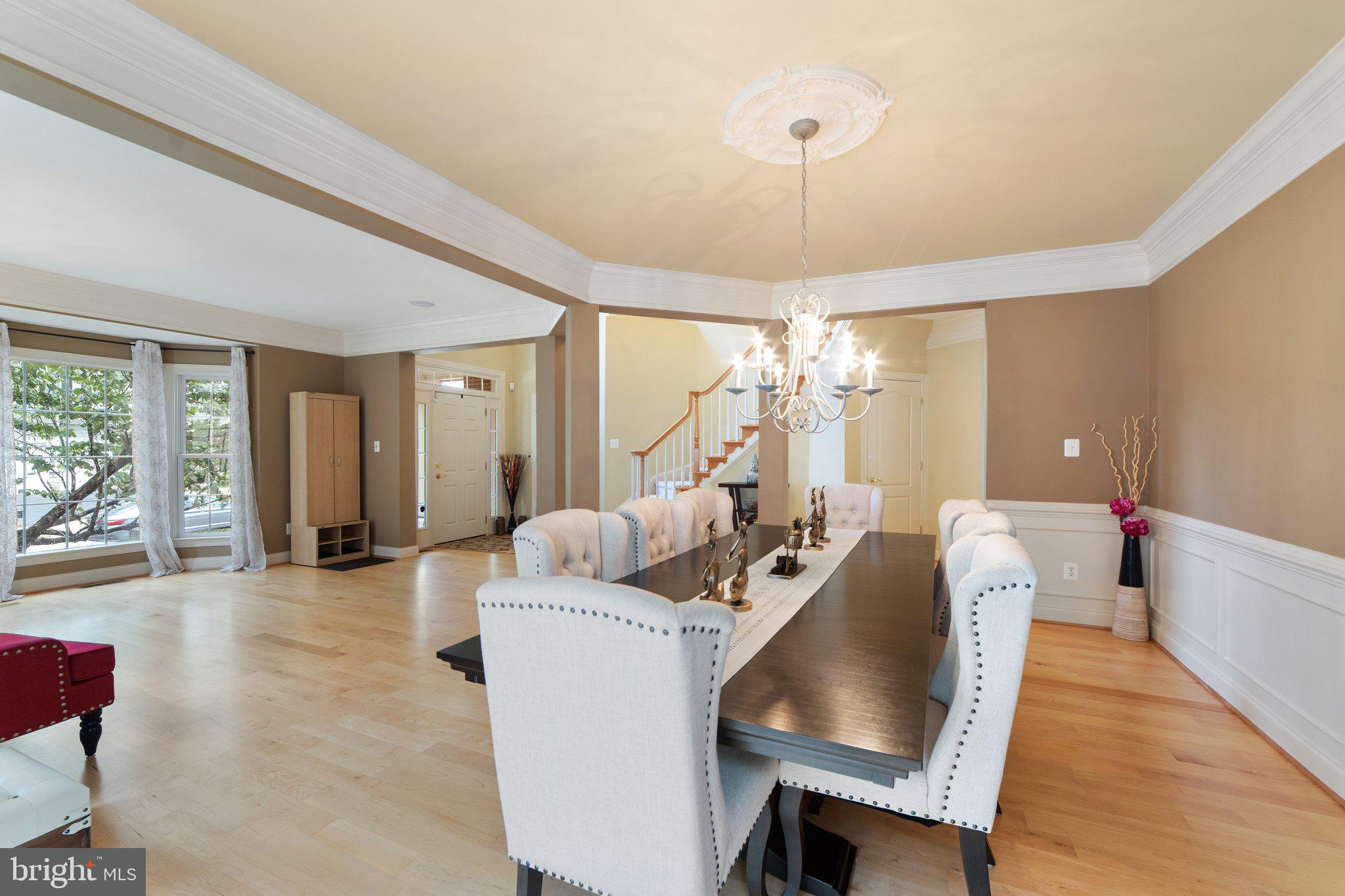 LANSDOWNE ON THE POTOMAC - Residential