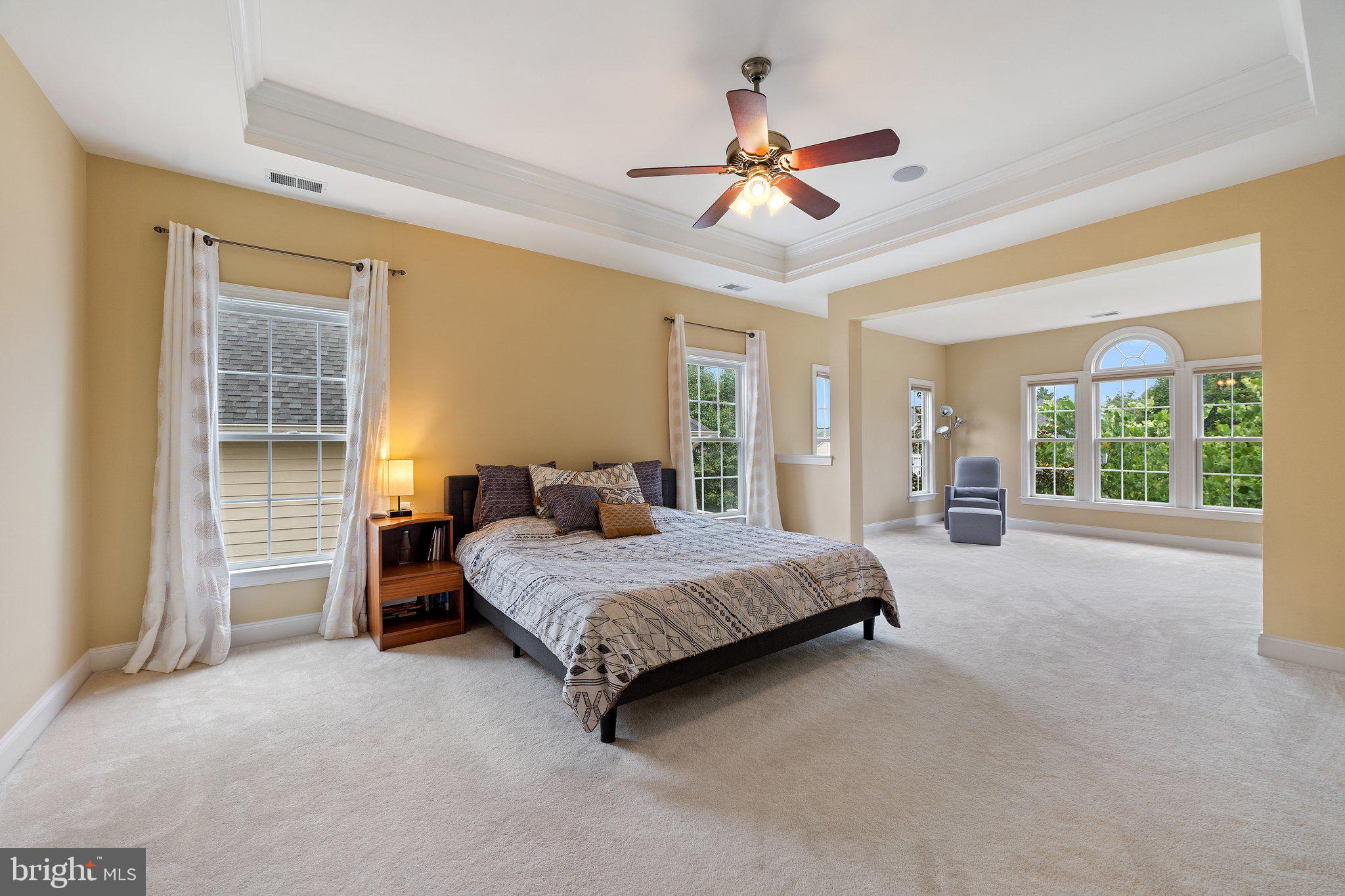 LANSDOWNE ON THE POTOMAC - Residential