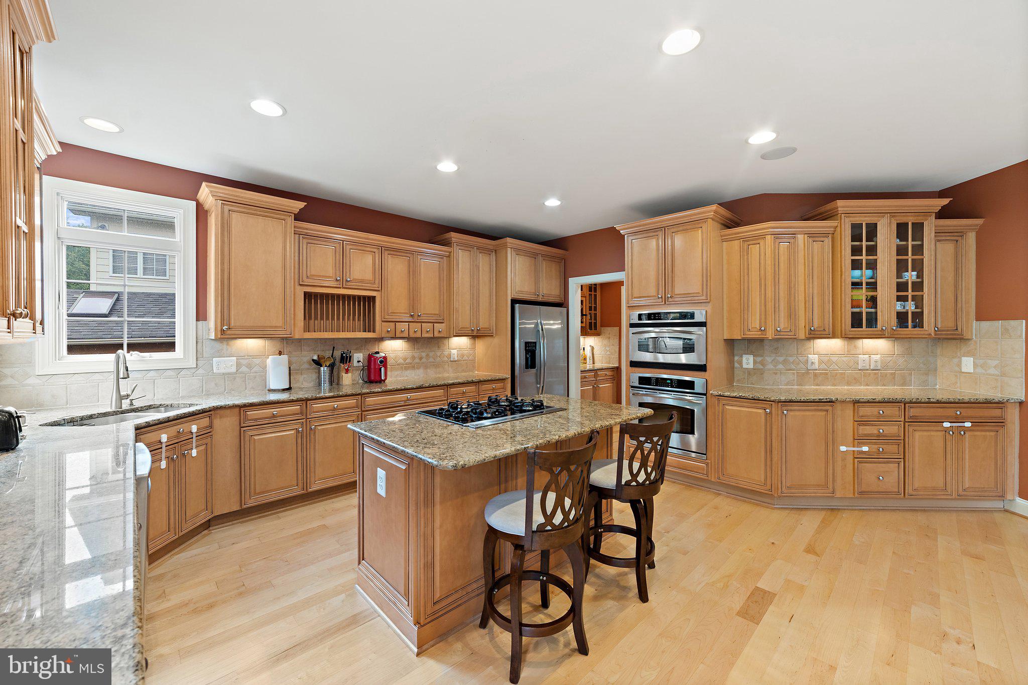 LANSDOWNE ON THE POTOMAC - Residential