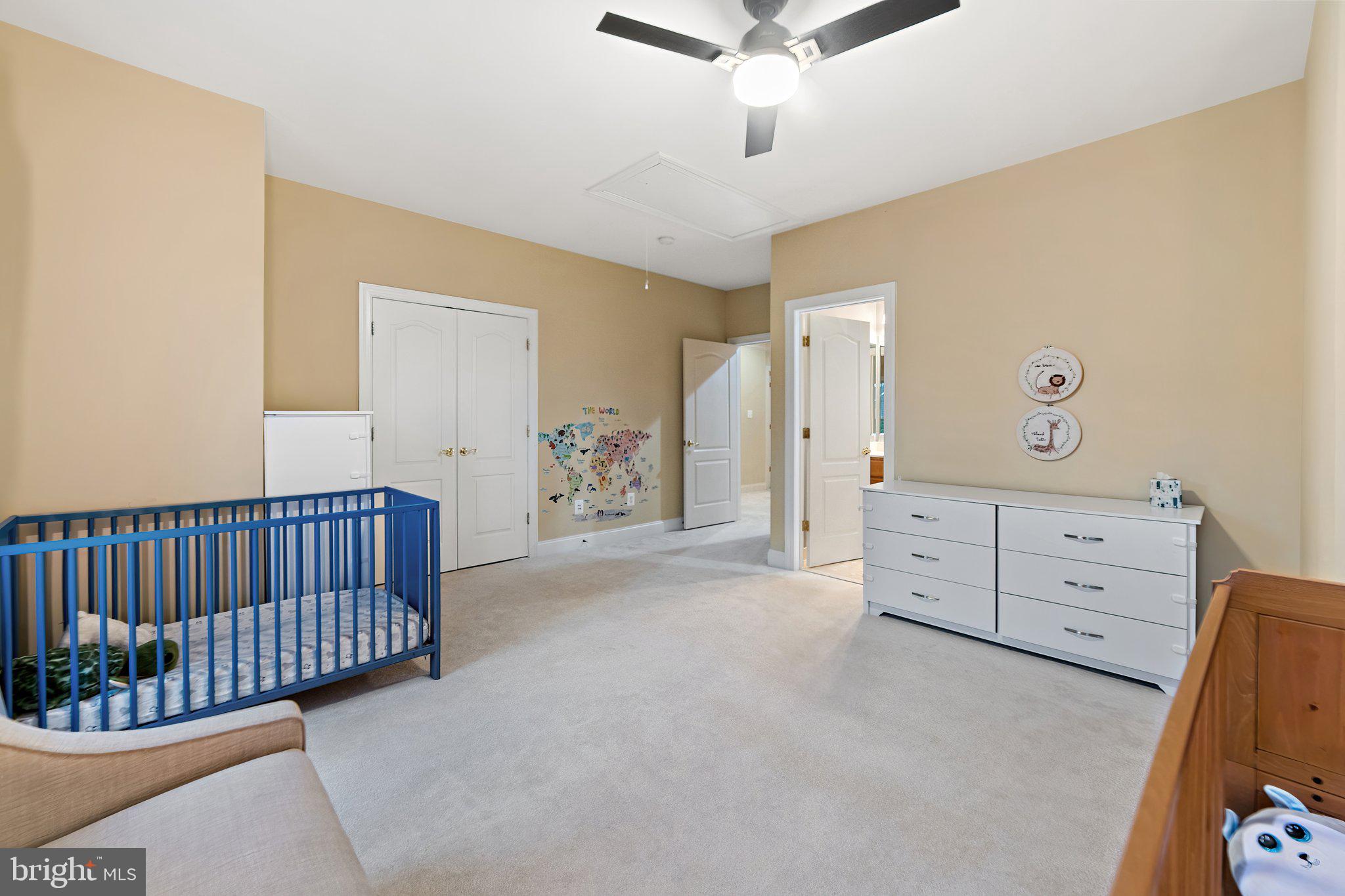 LANSDOWNE ON THE POTOMAC - Residential