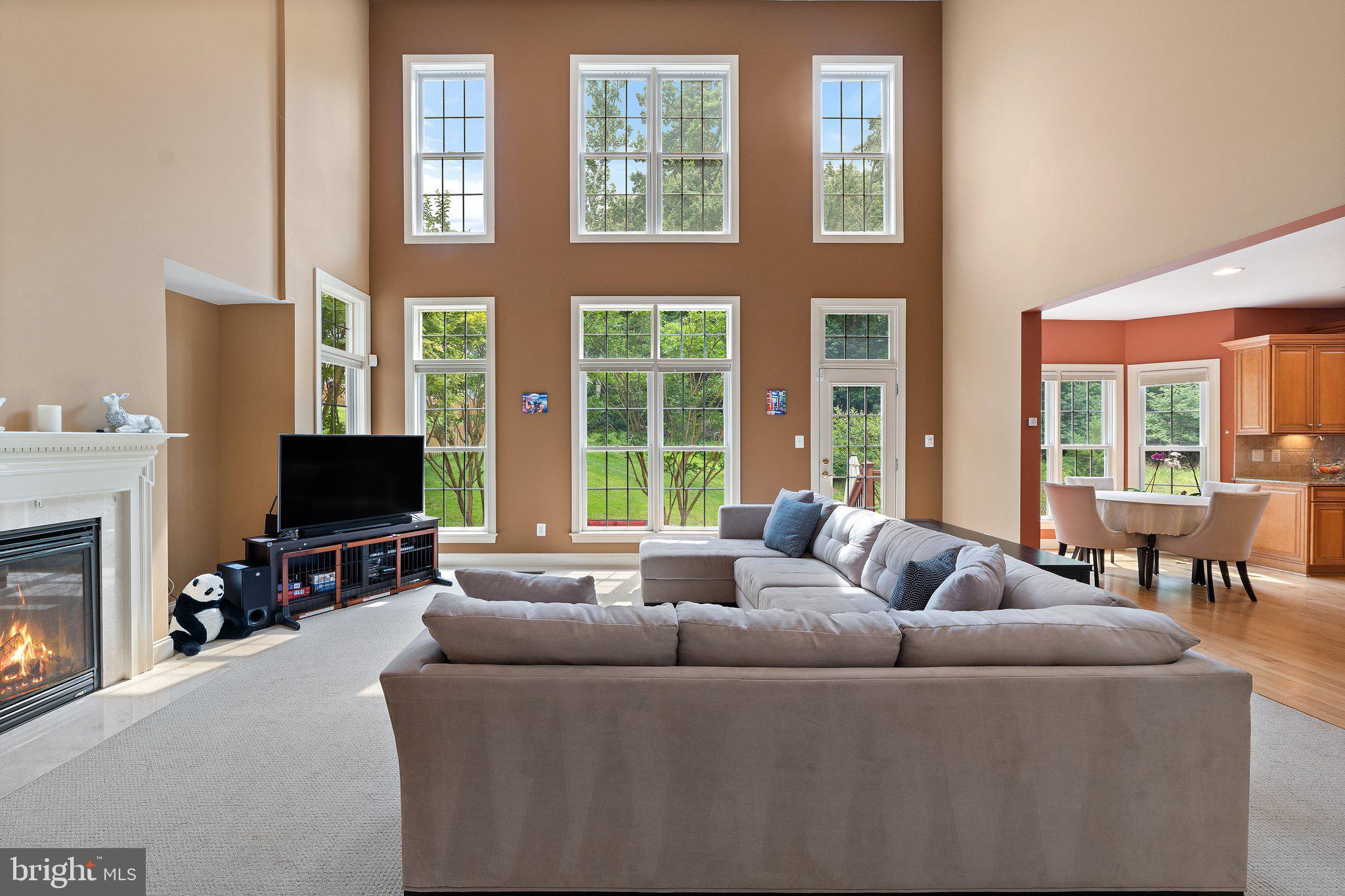 LANSDOWNE ON THE POTOMAC - Residential