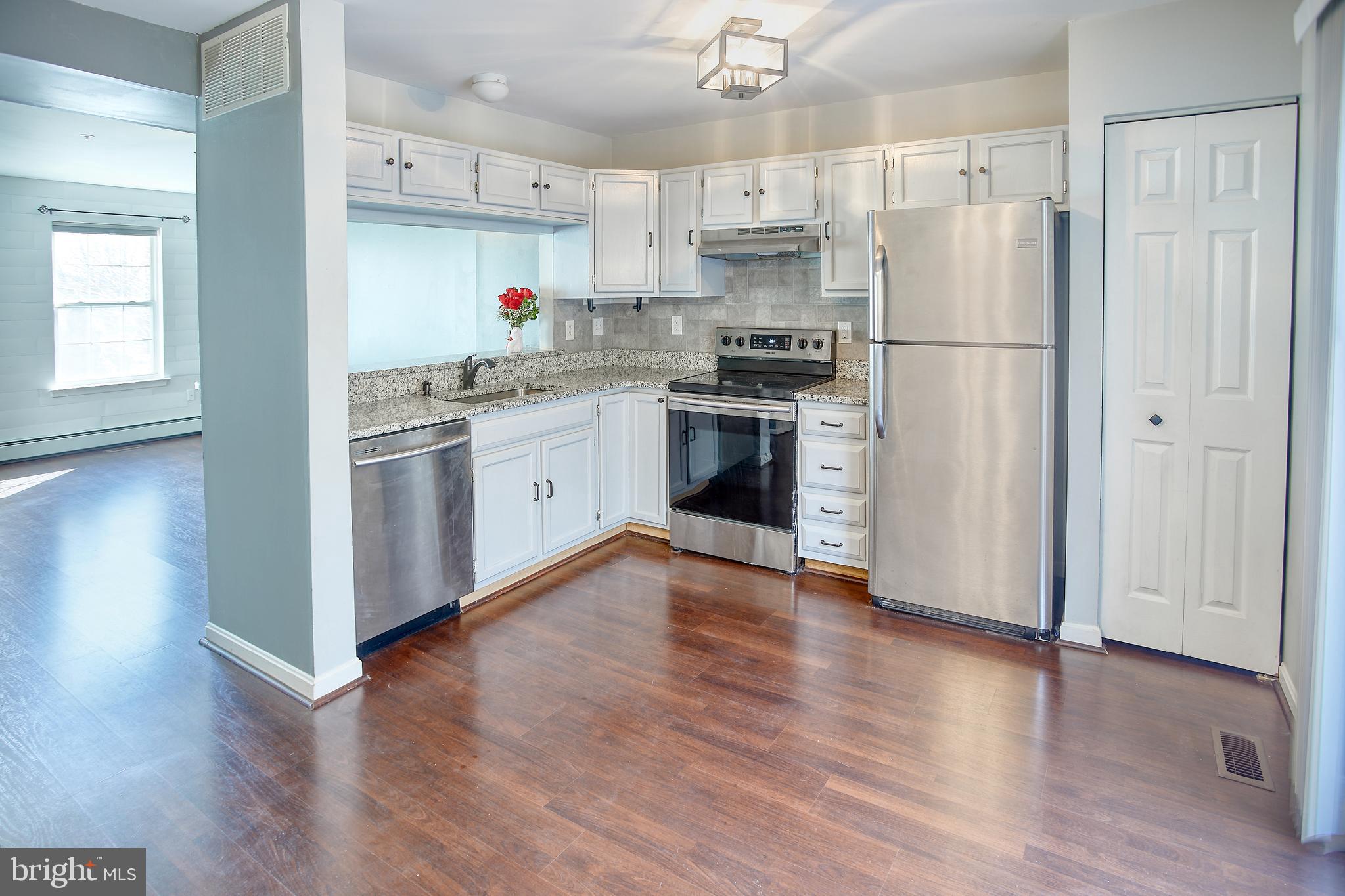 ST CLAIR - Residential Lease