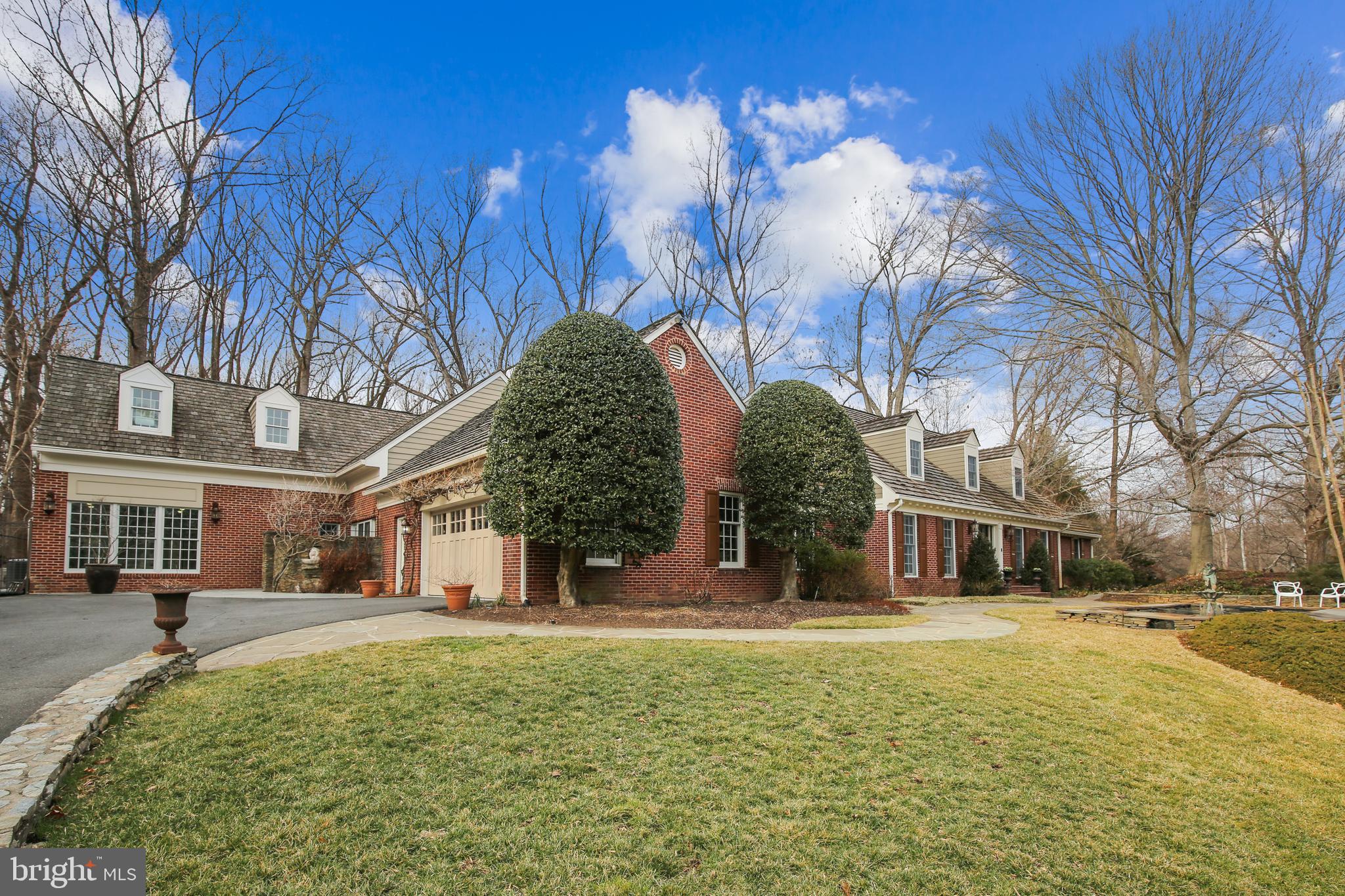 POTOMAC OVERLOOK - Residential