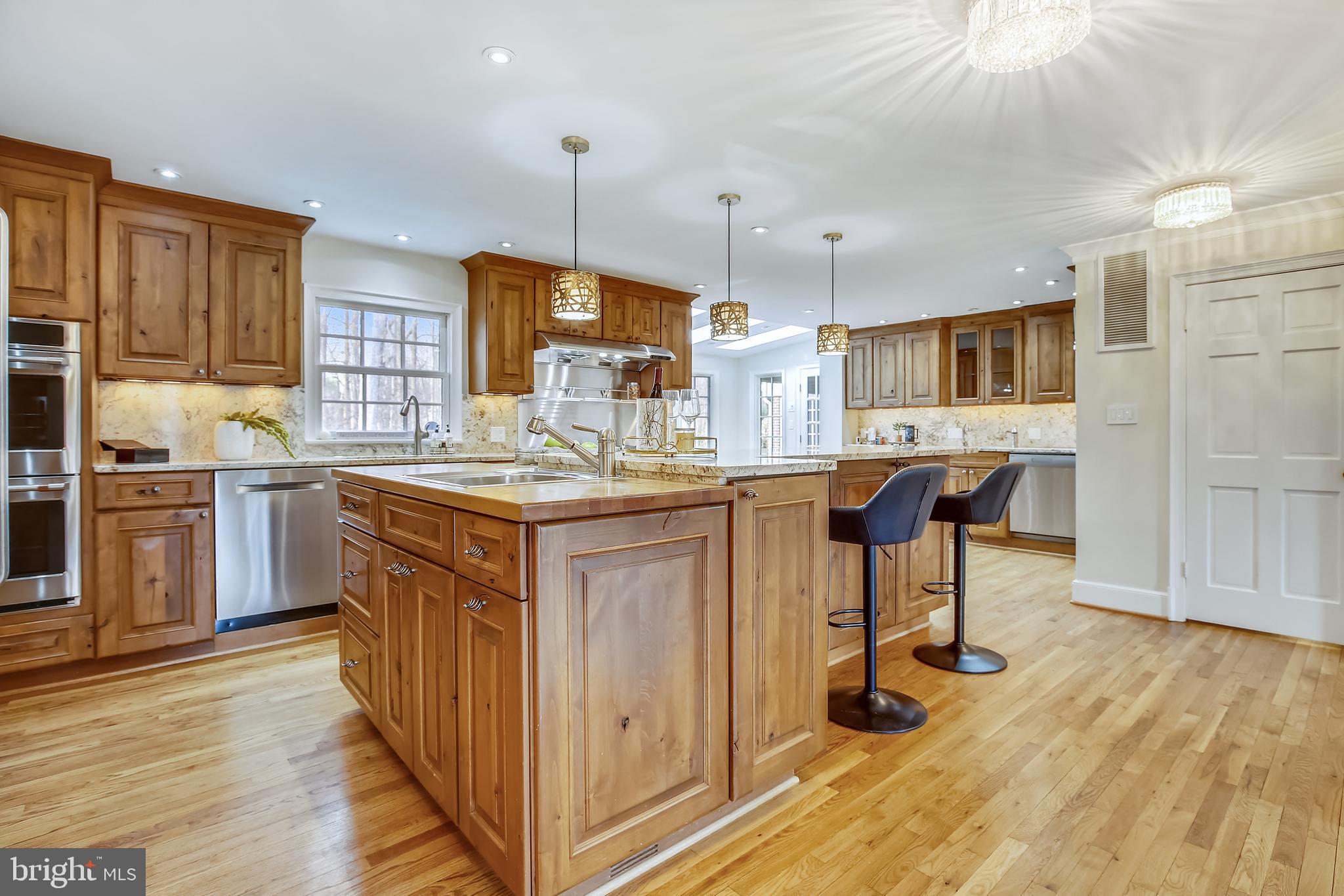 POTOMAC OVERLOOK - Residential