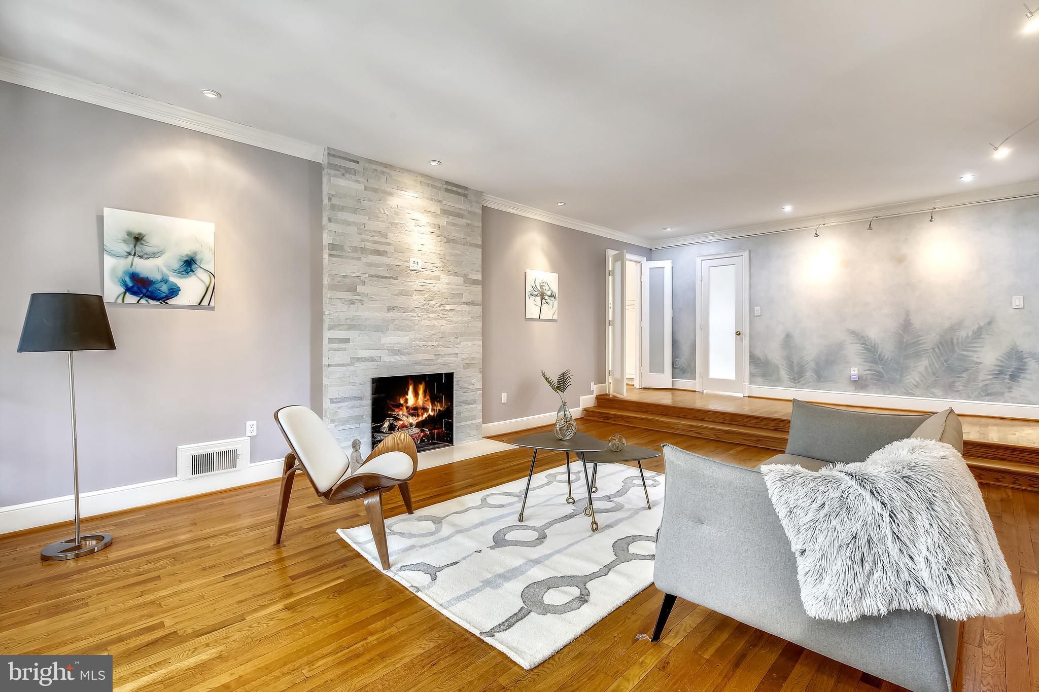 POTOMAC OVERLOOK - Residential