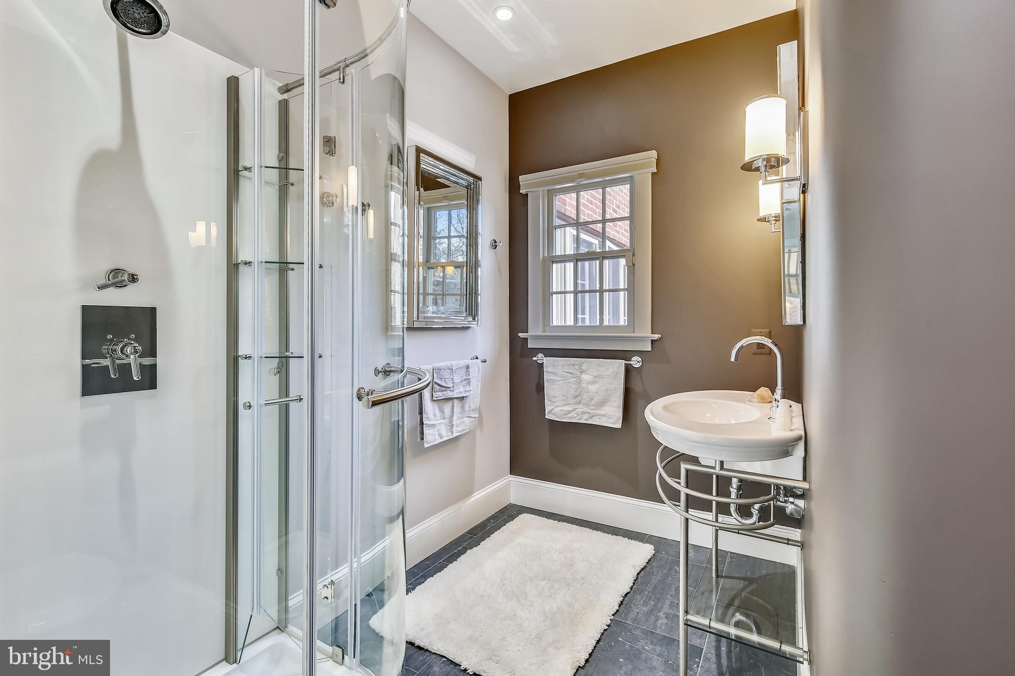 POTOMAC OVERLOOK - Residential