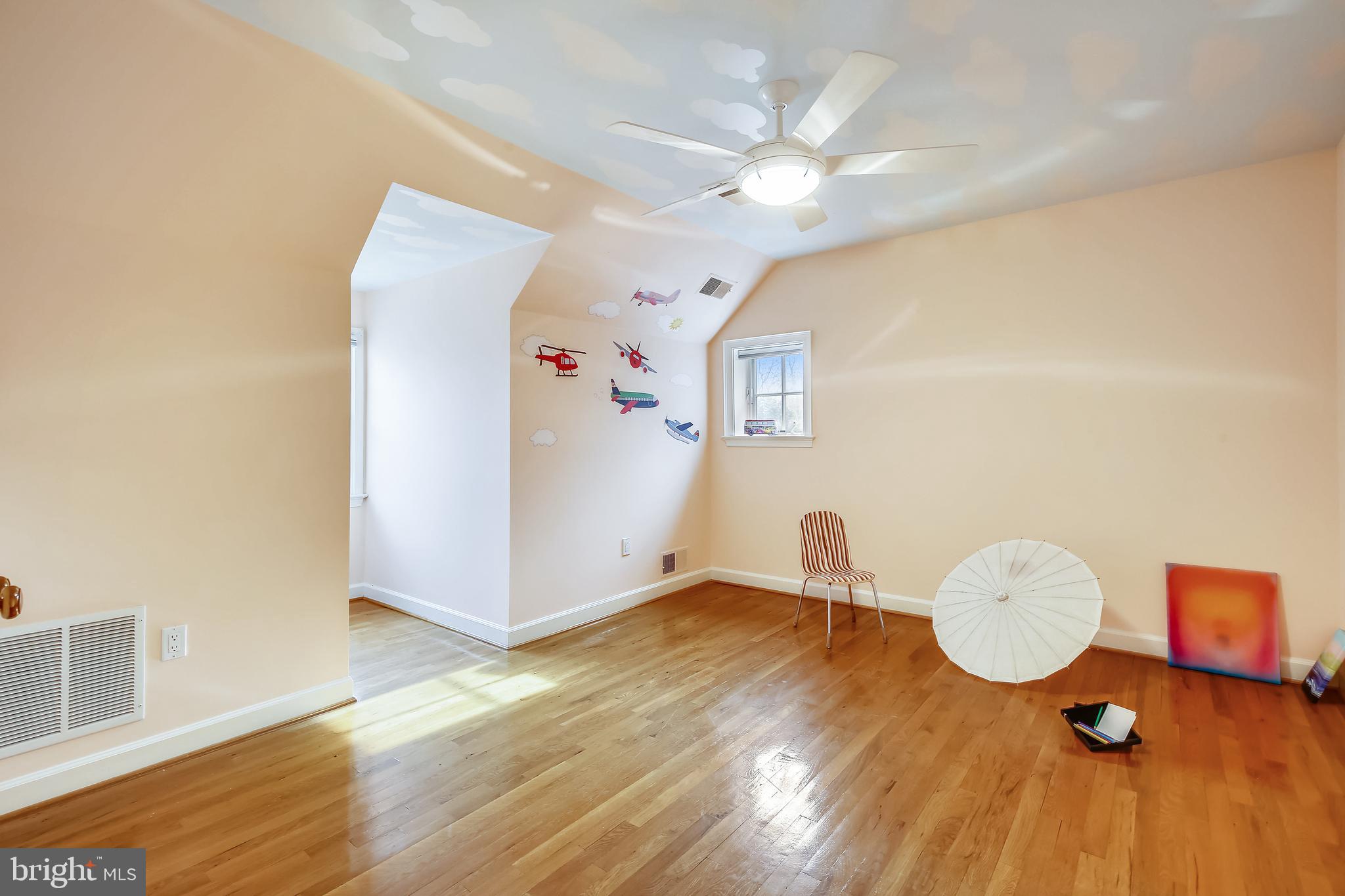 POTOMAC OVERLOOK - Residential