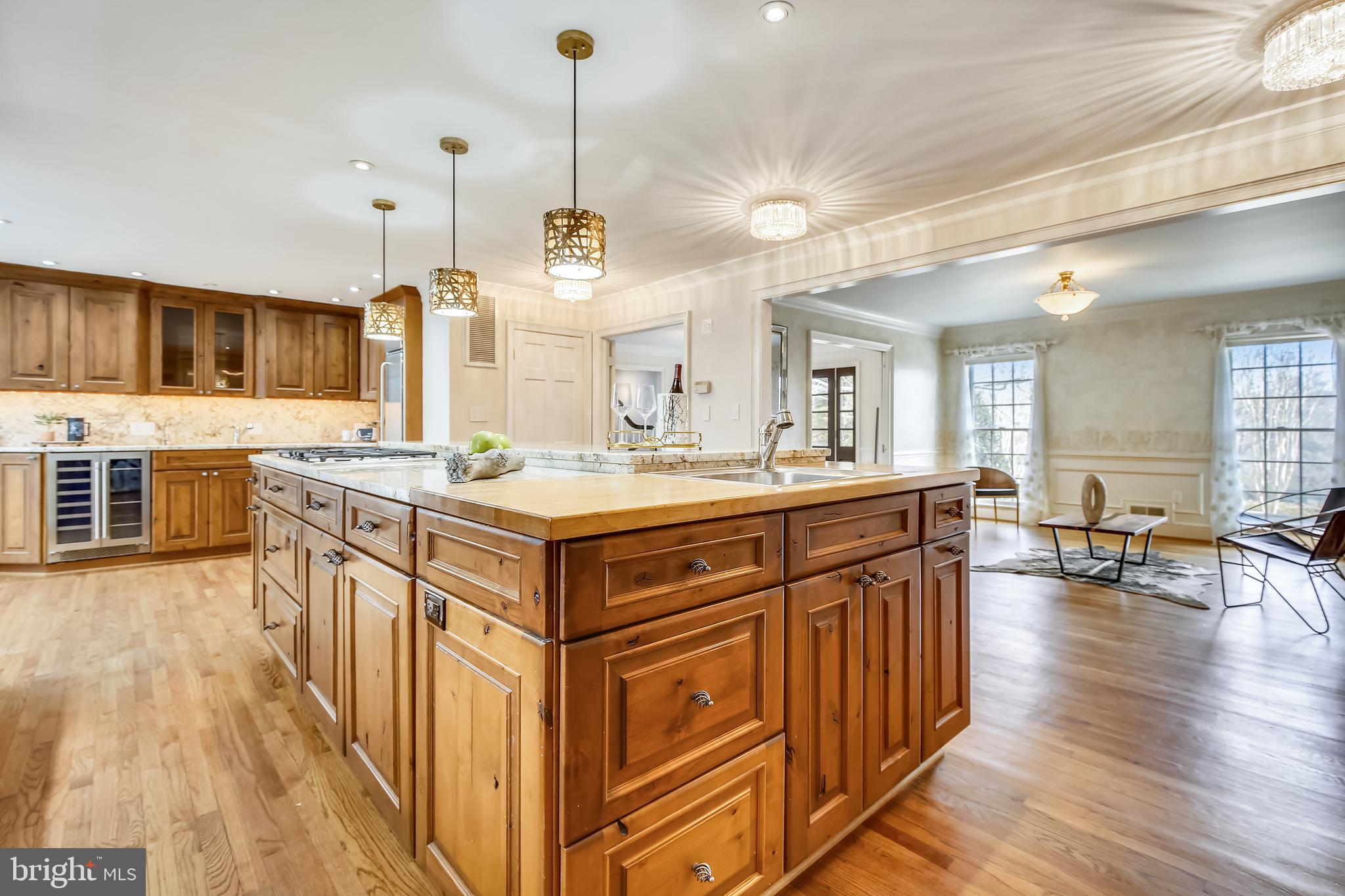 POTOMAC OVERLOOK - Residential