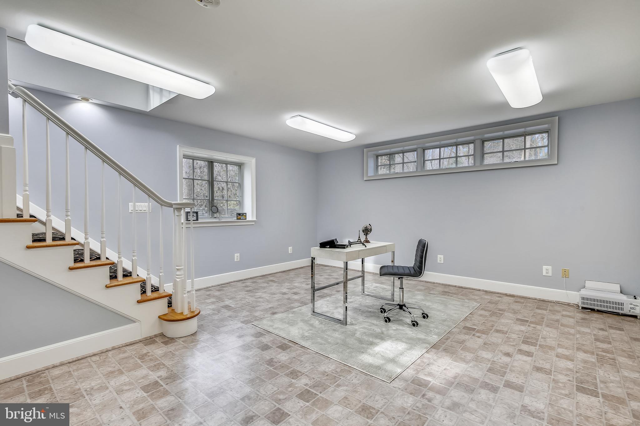 POTOMAC OVERLOOK - Residential