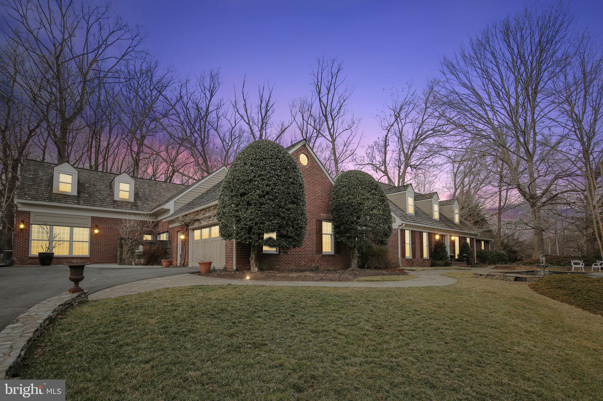 POTOMAC OVERLOOK - Residential