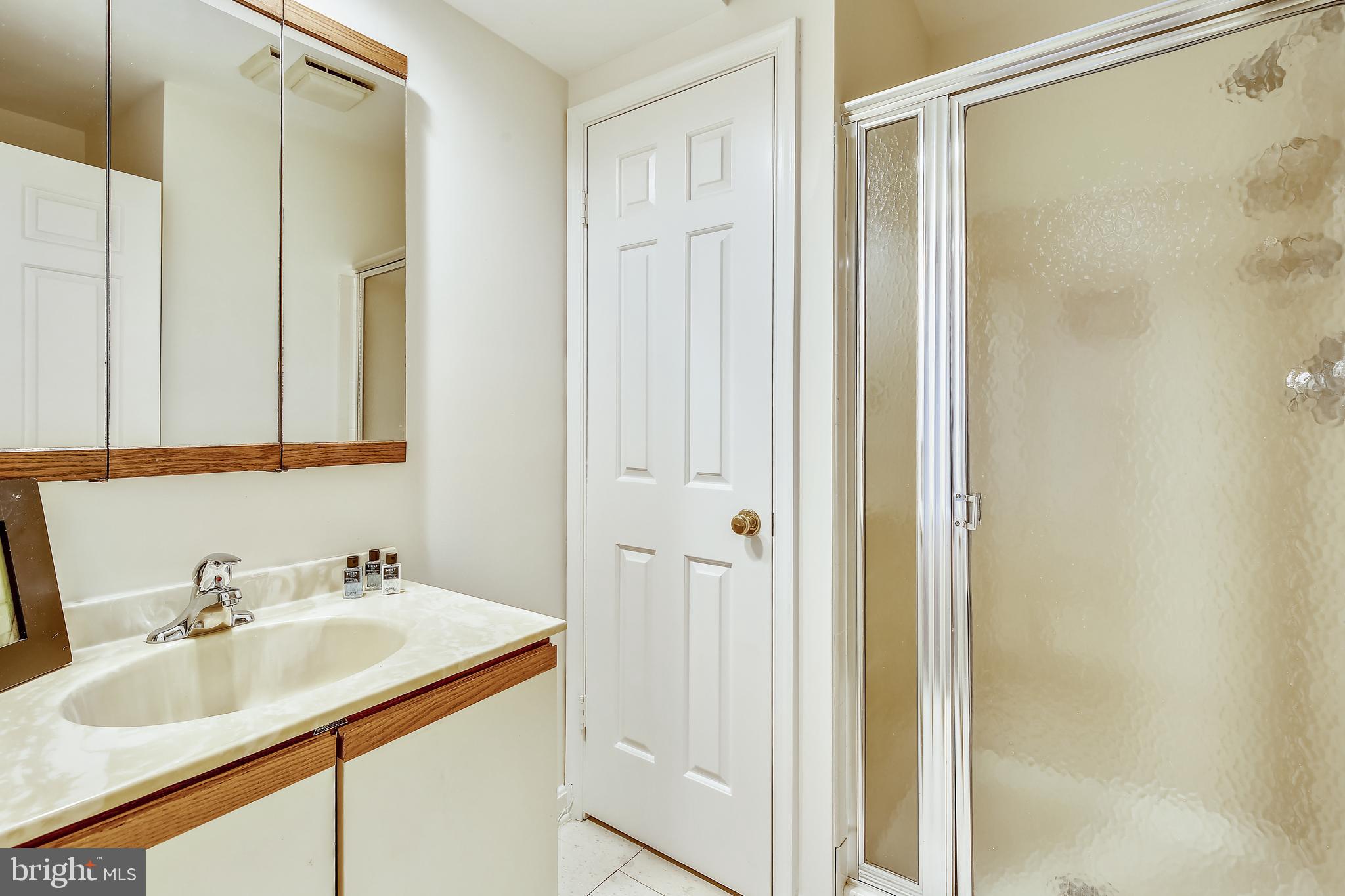 POTOMAC OVERLOOK - Residential