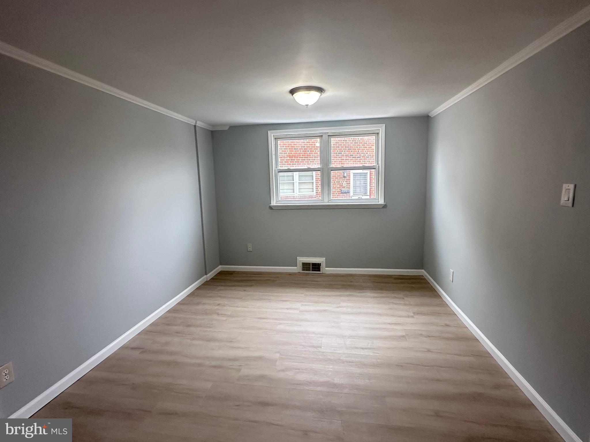 SOMERTON - Residential