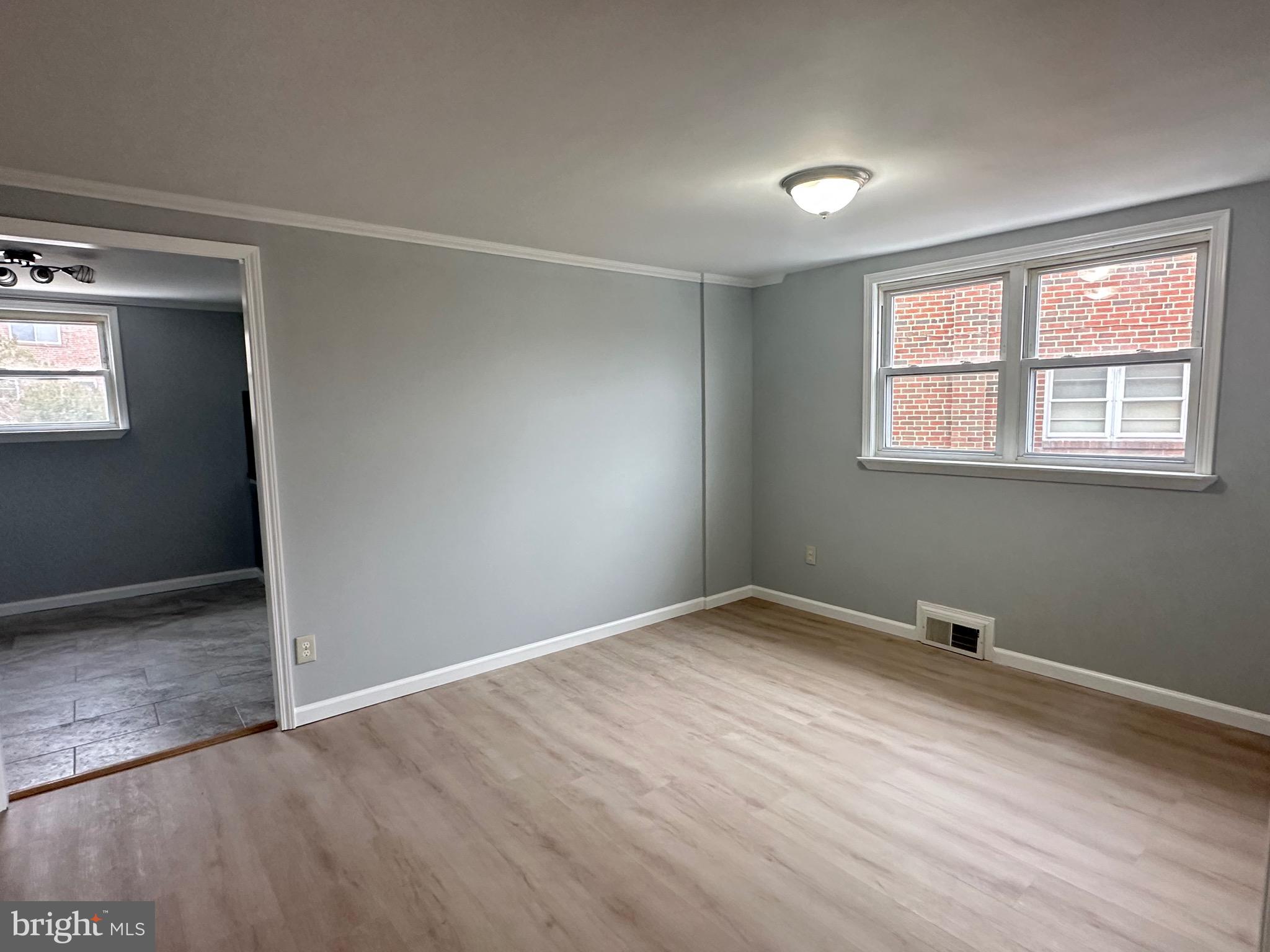 SOMERTON - Residential