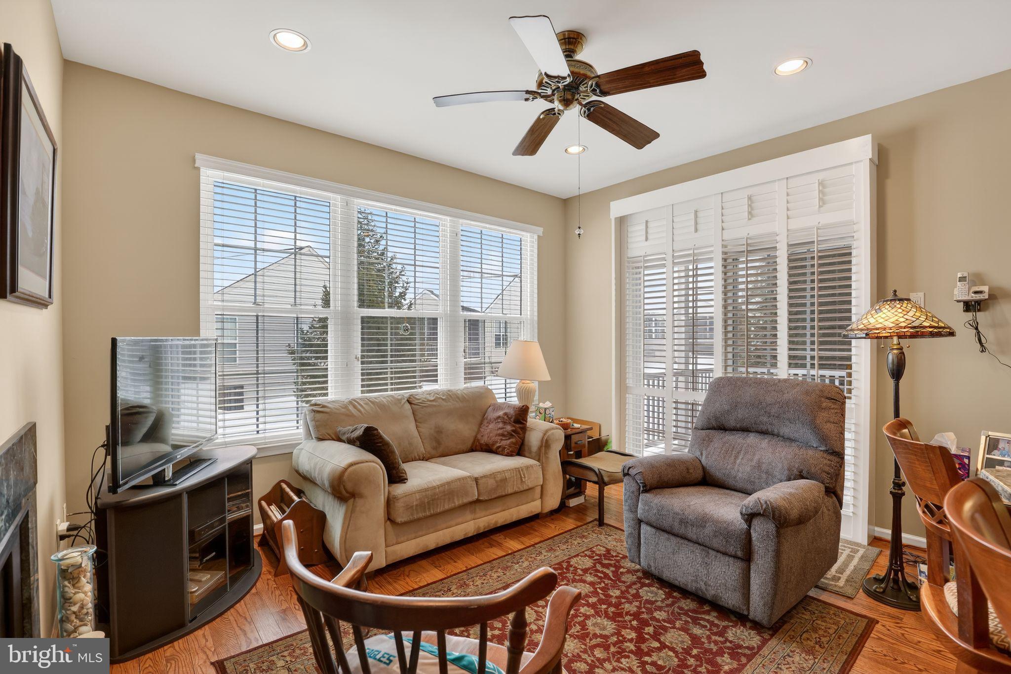 FOX HILL FARM - Residential