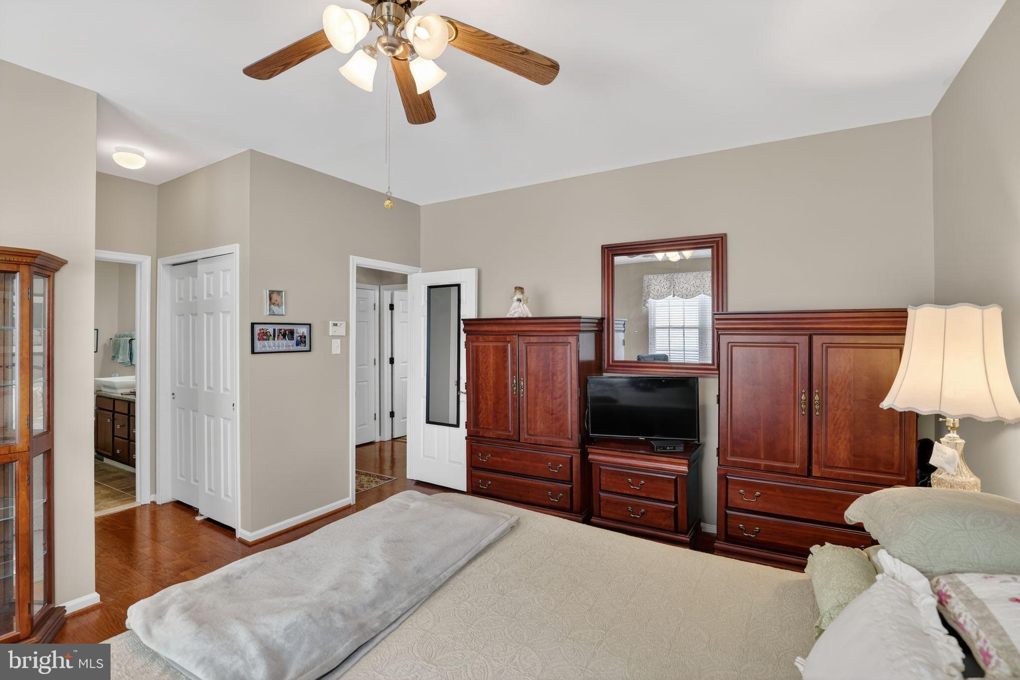 FOX HILL FARM - Residential