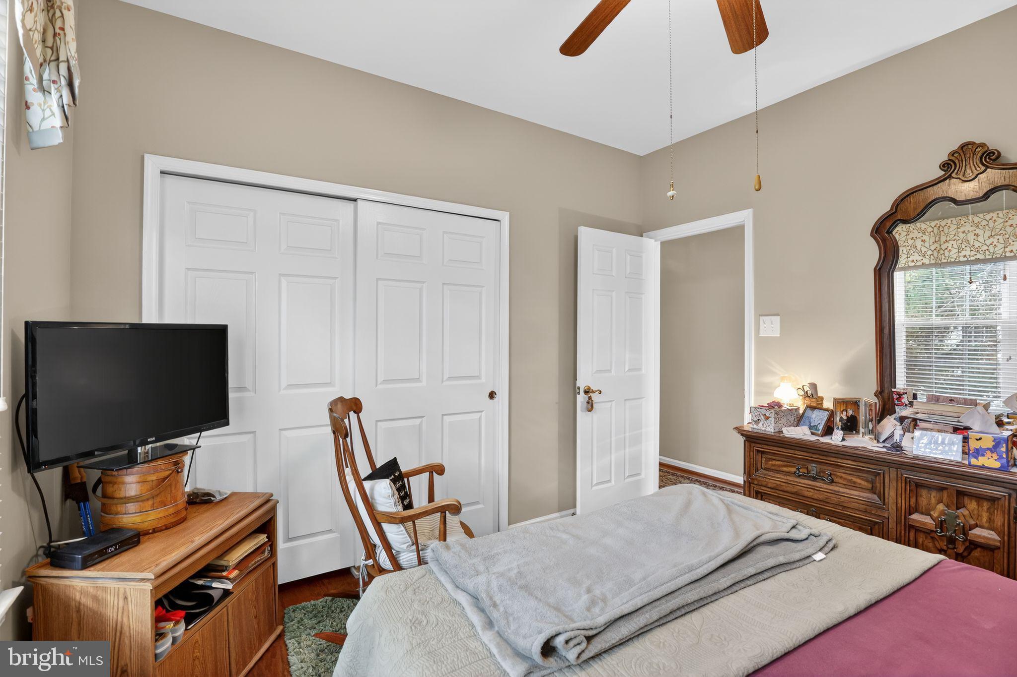 FOX HILL FARM - Residential