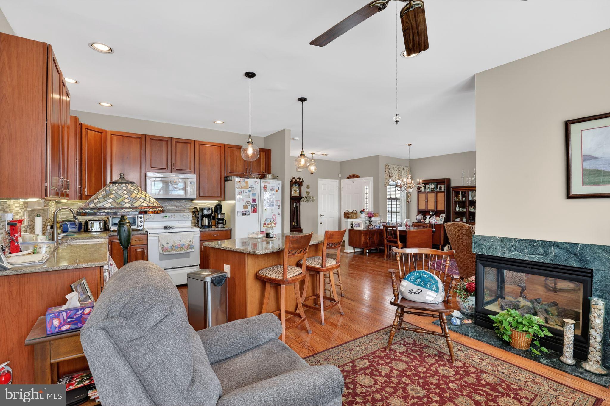 FOX HILL FARM - Residential