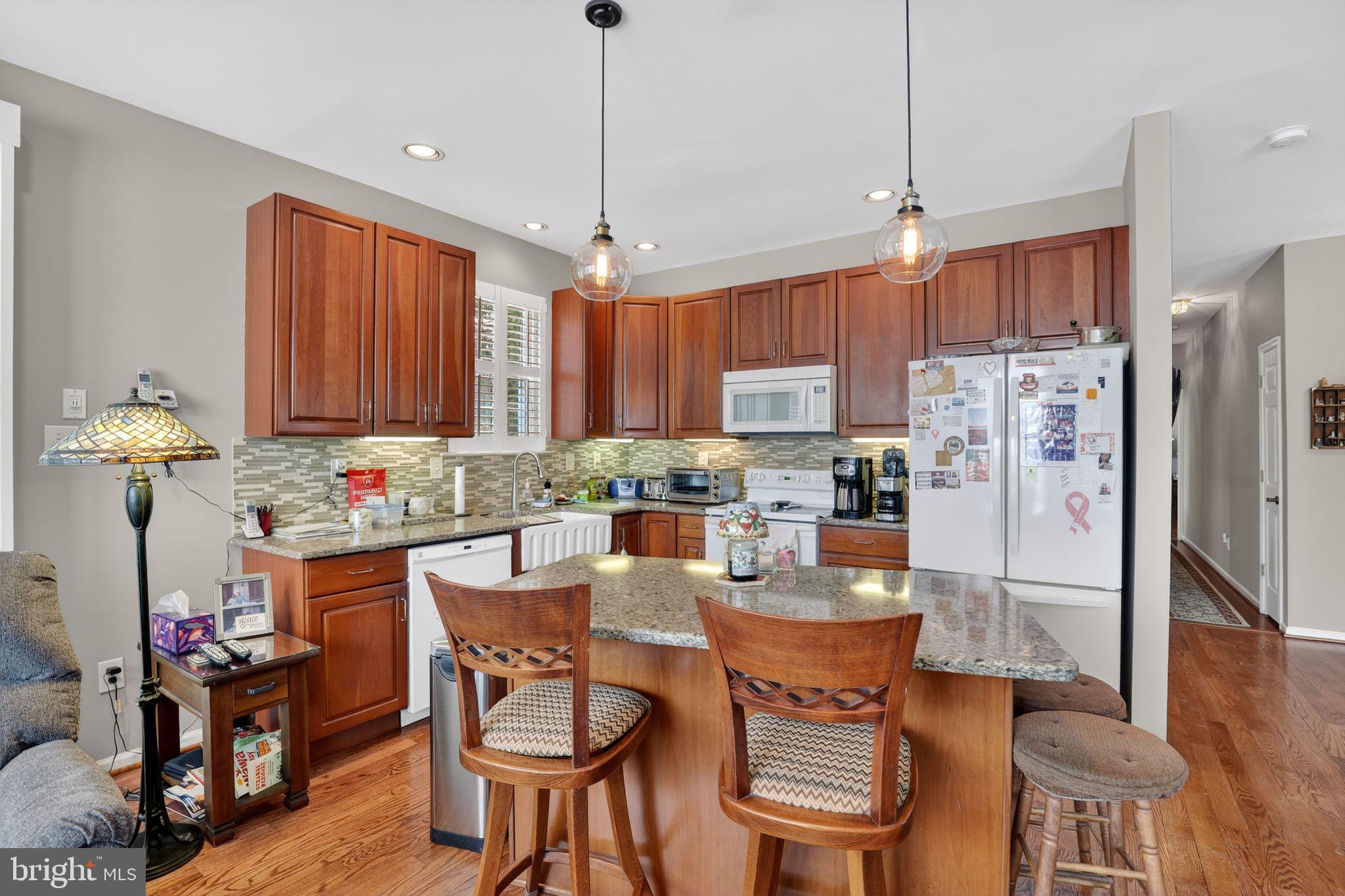 FOX HILL FARM - Residential