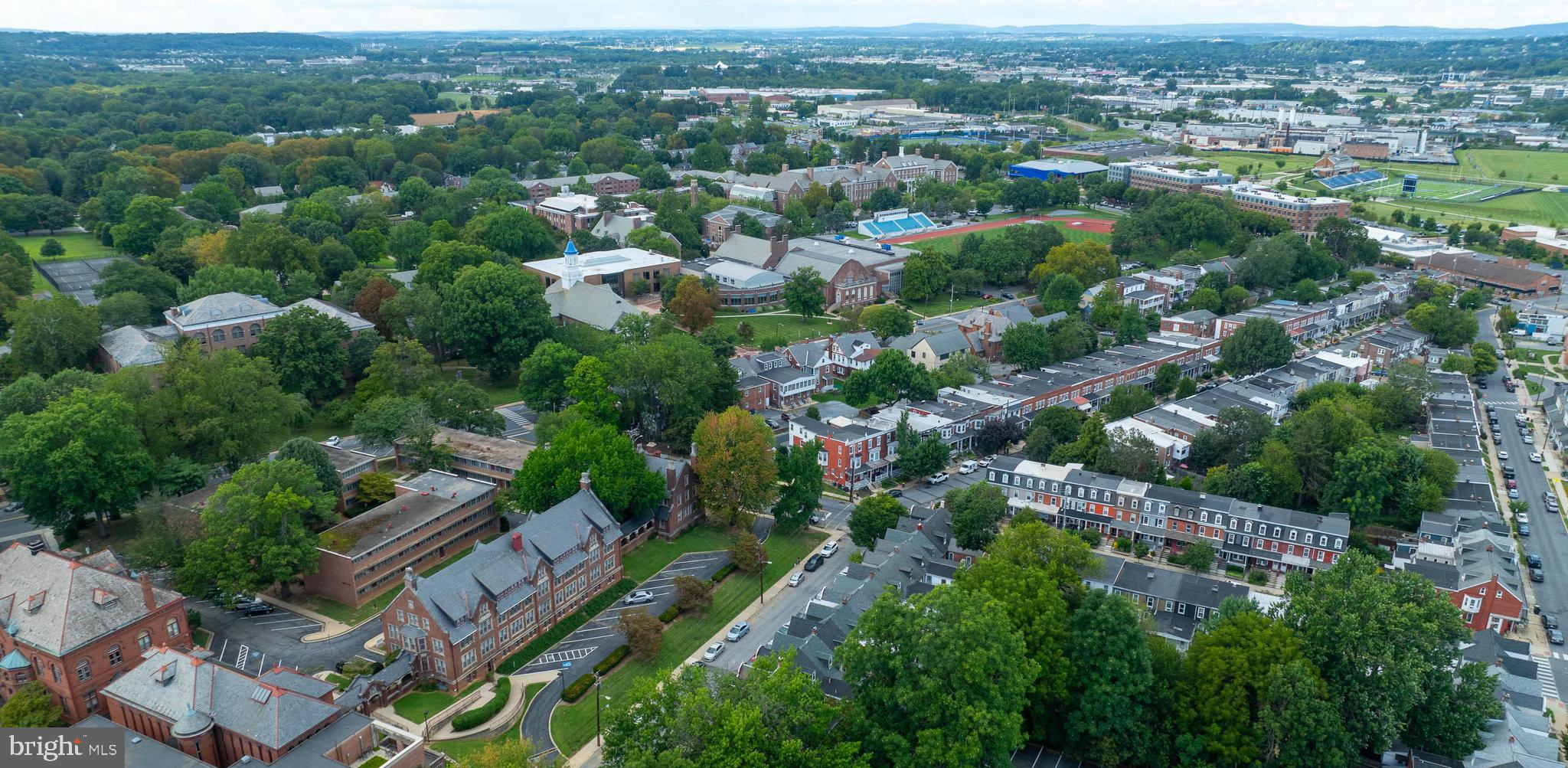 CHESTNUT HILL - Residential