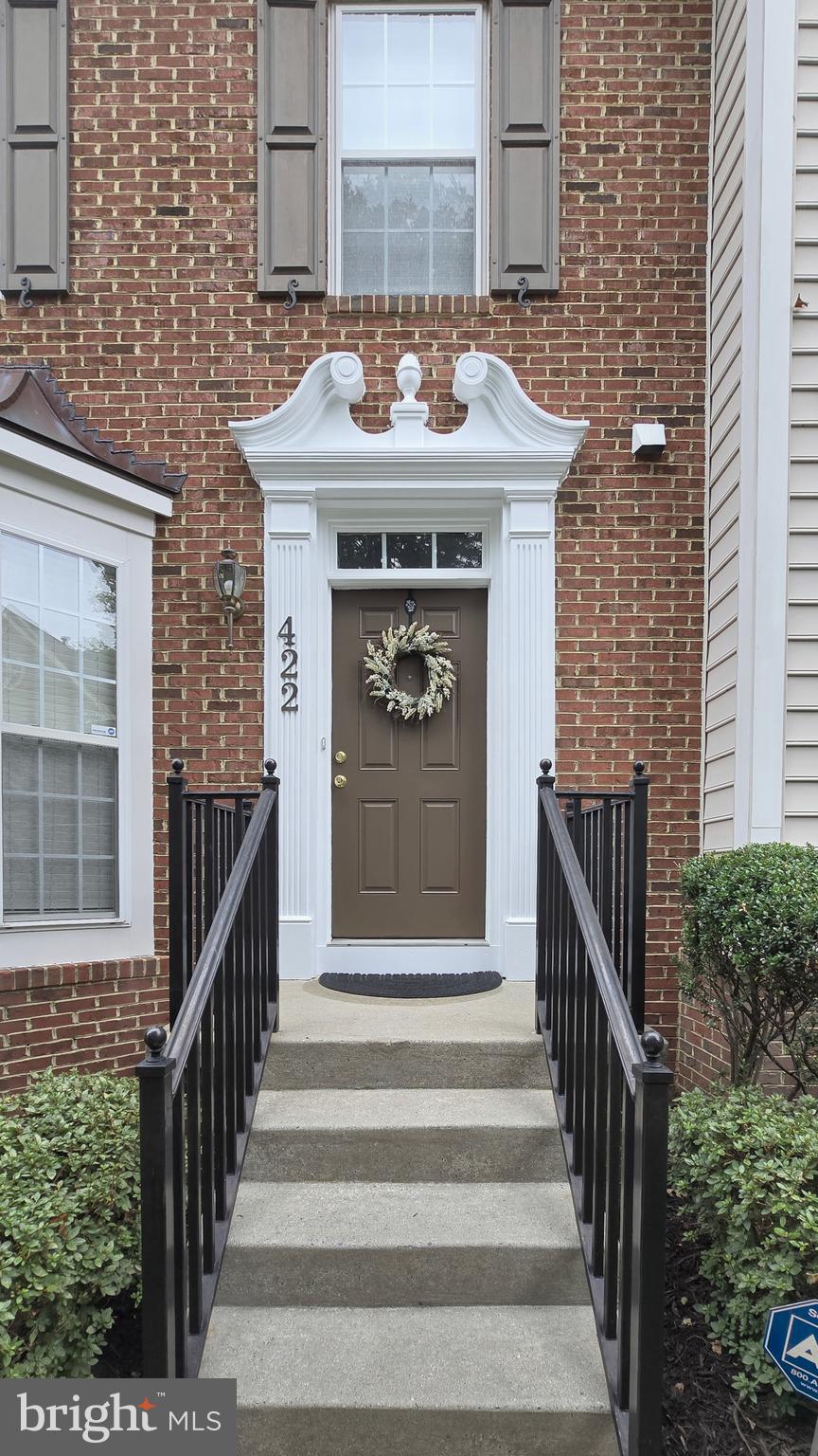 422 SHEILA STREET