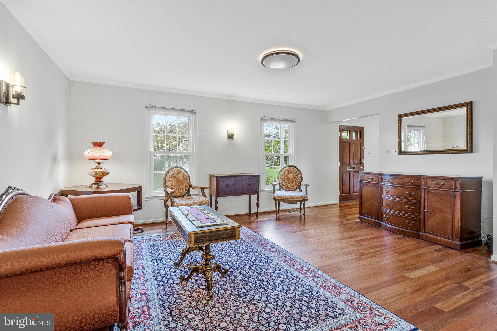 MILLS FARM - Residential