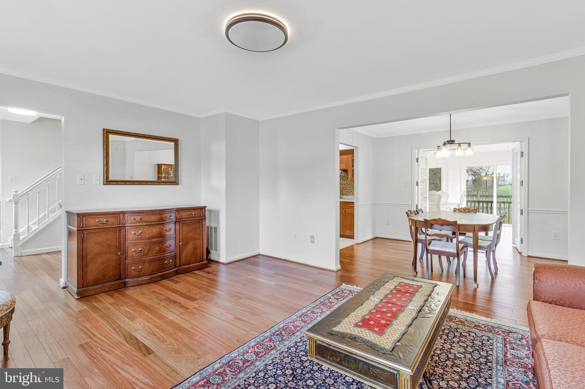 MILLS FARM - Residential