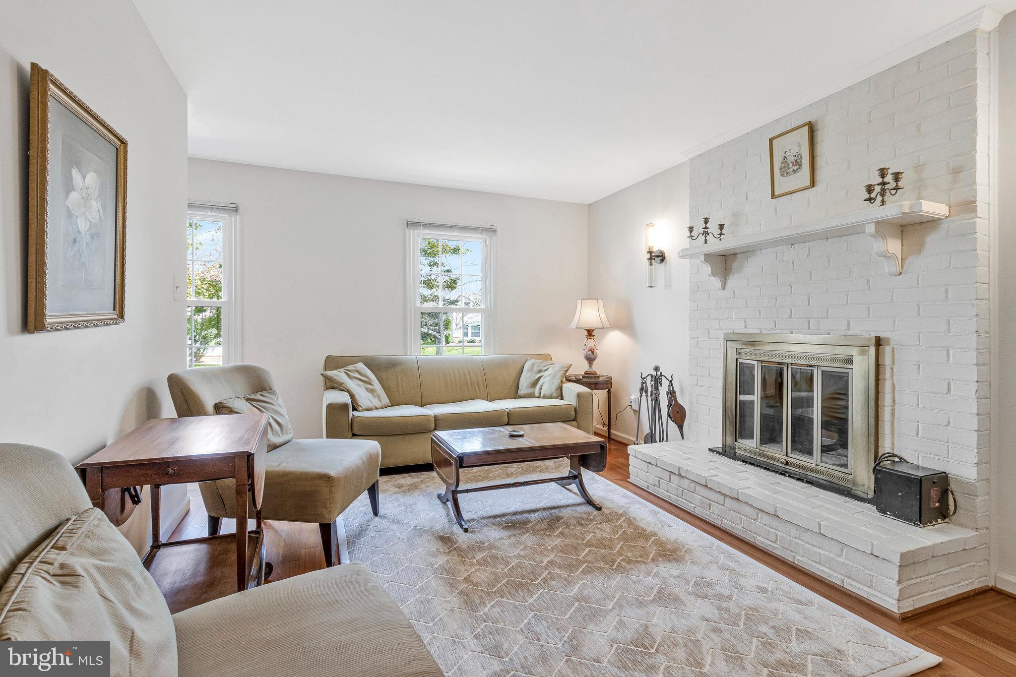 MILLS FARM - Residential