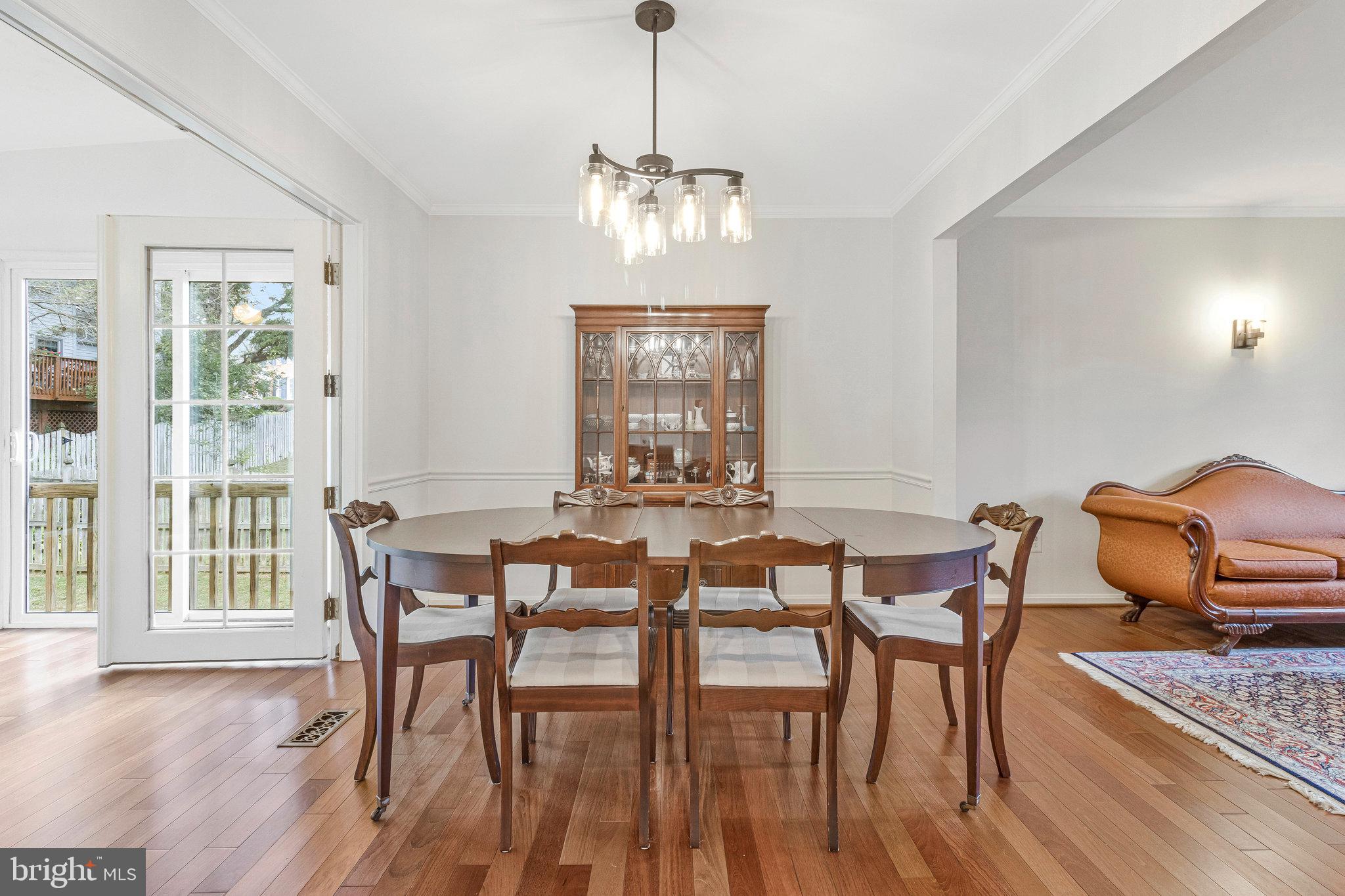 MILLS FARM - Residential