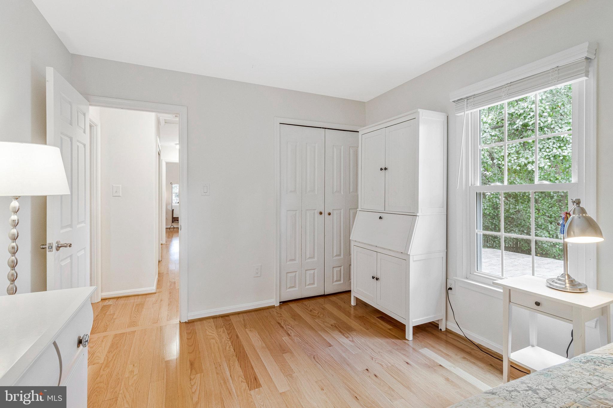 MILLS FARM - Residential