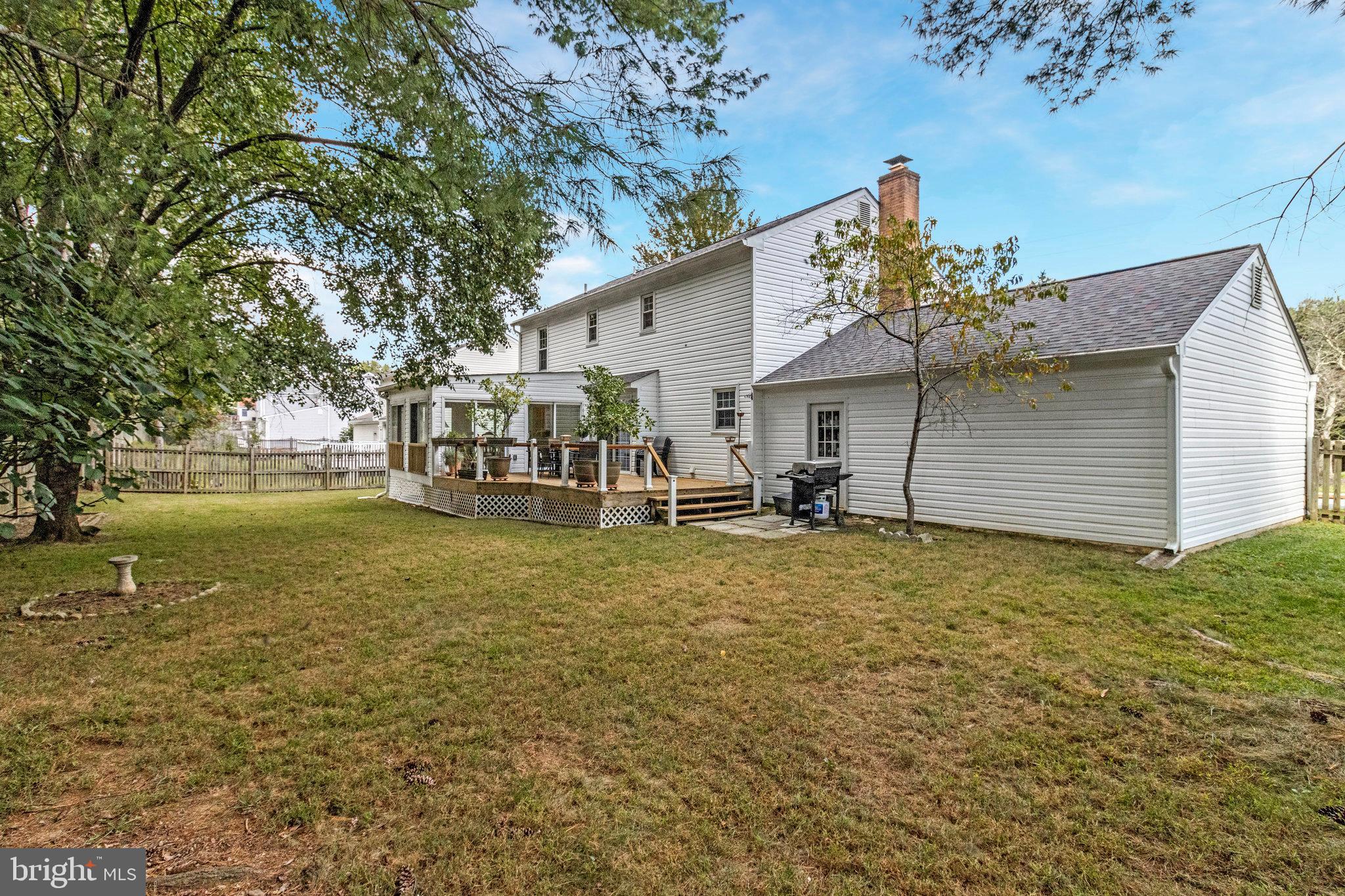 MILLS FARM - Residential