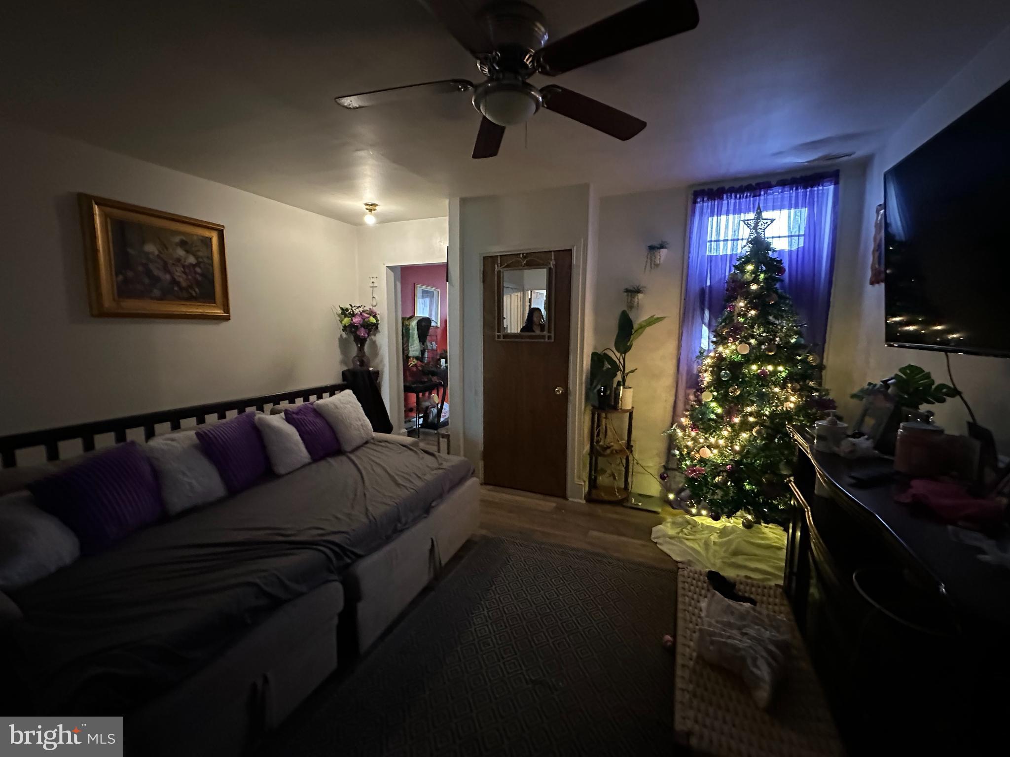 2047, 2049, 2051 MARGARET STREET