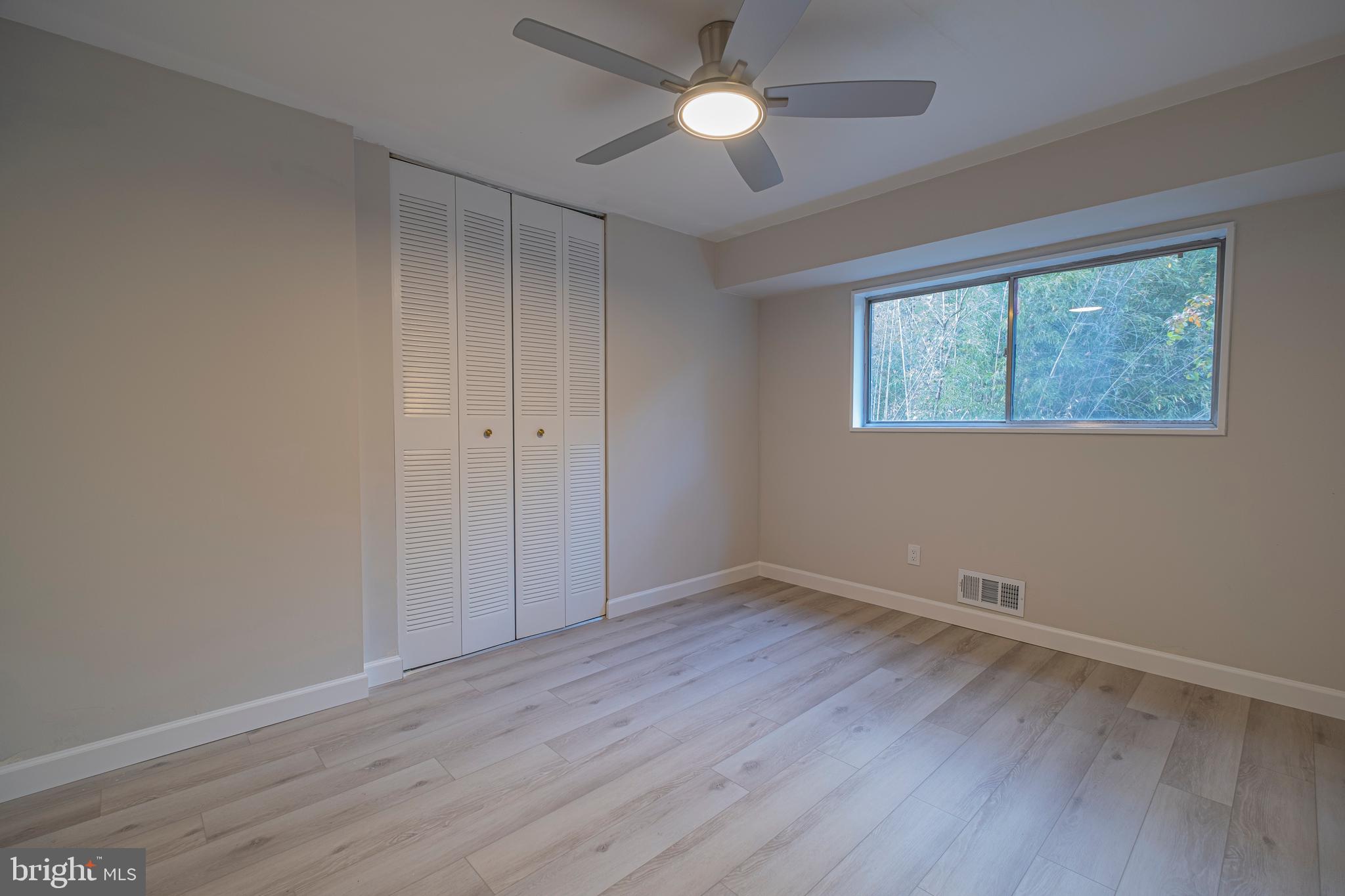 PARKSIDE CONDOMINIUMS - Residential Lease