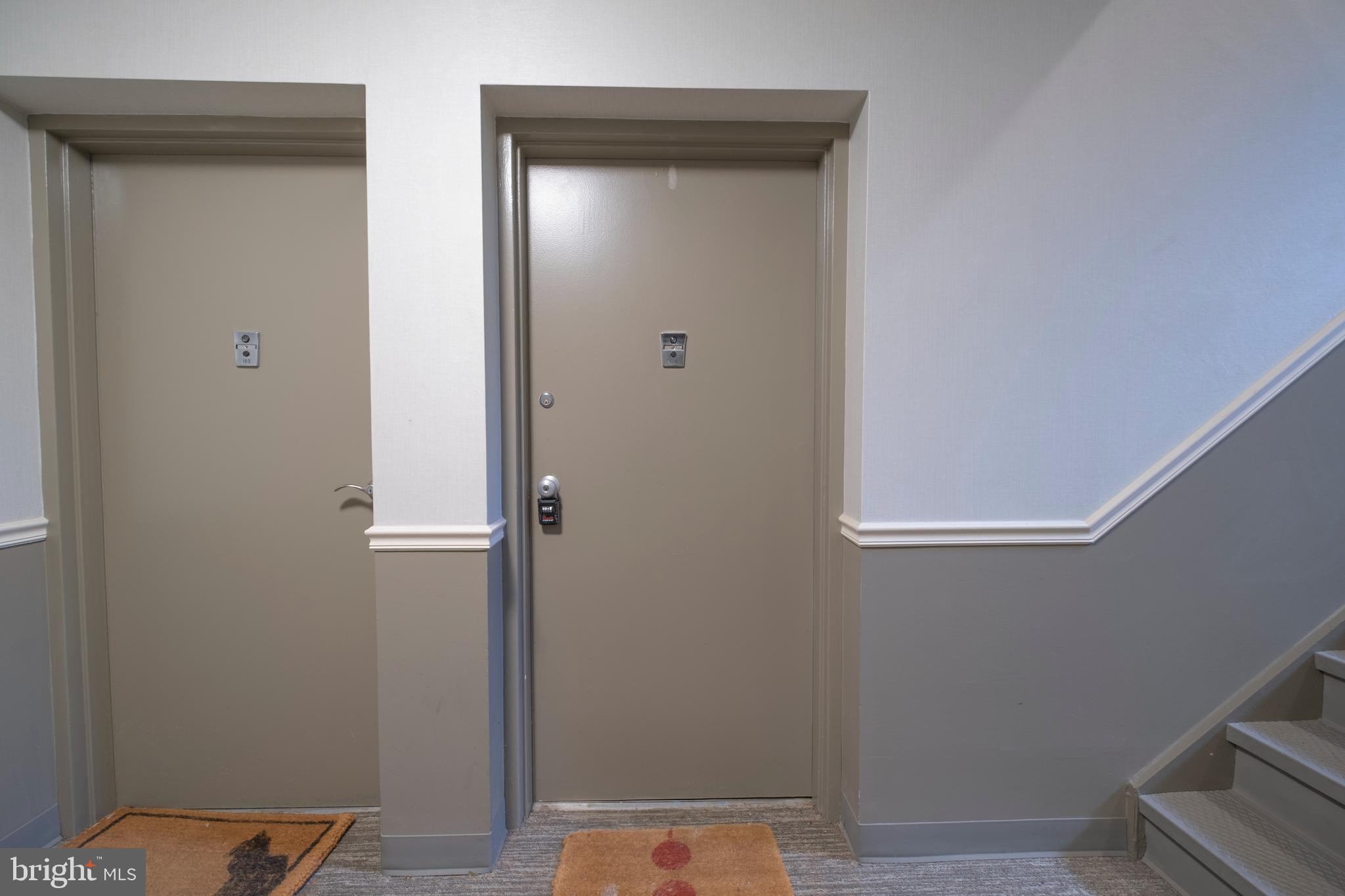 PARKSIDE CONDOMINIUMS - Residential Lease