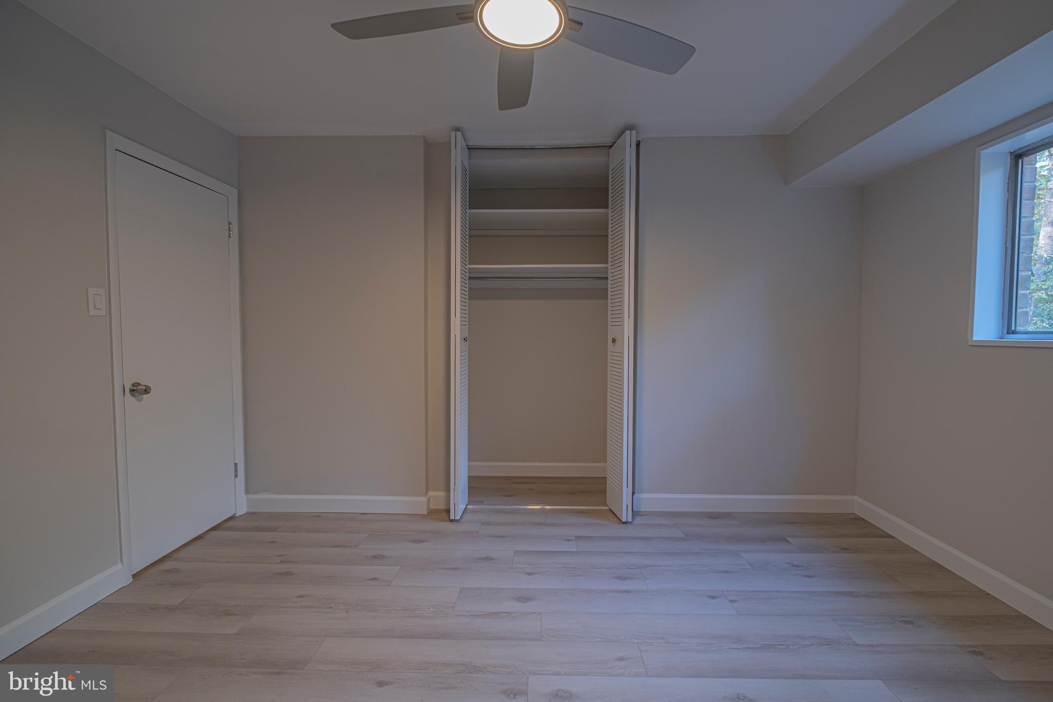 PARKSIDE CONDOMINIUMS - Residential Lease