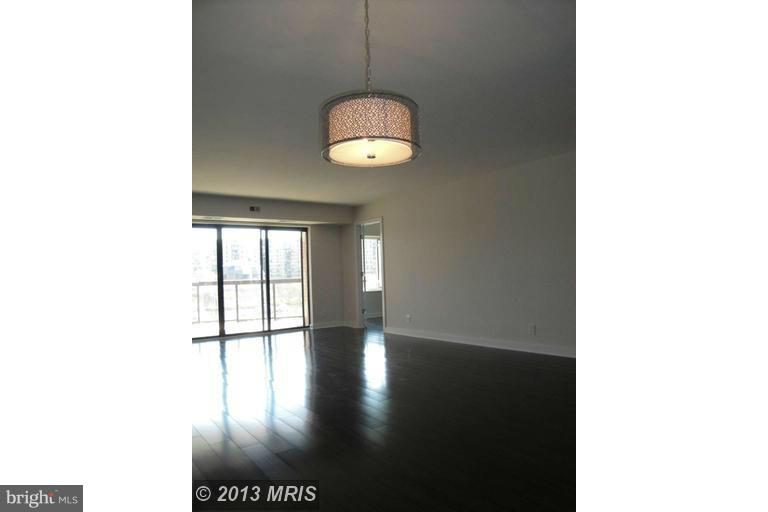 ROTONDA - Residential Lease