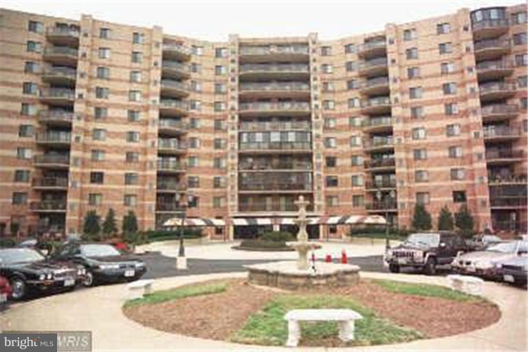 ROTONDA - Residential Lease